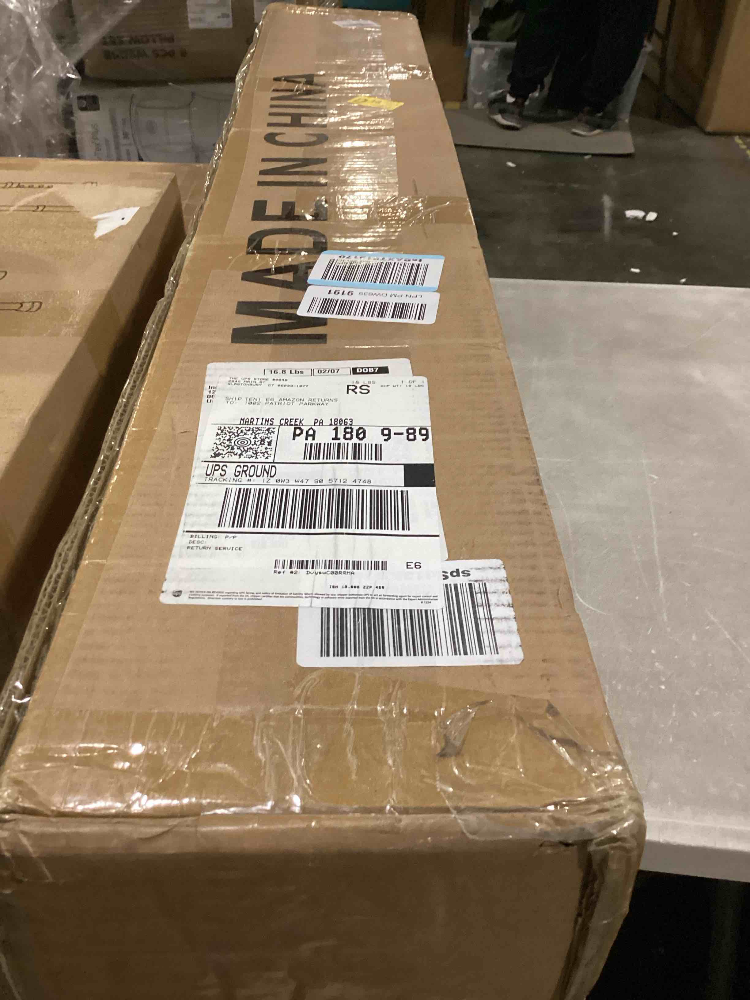 https://s3.amazonaws.com/lotting-images-prod/bidfta/GRA2473115_1745498083483.jpeg