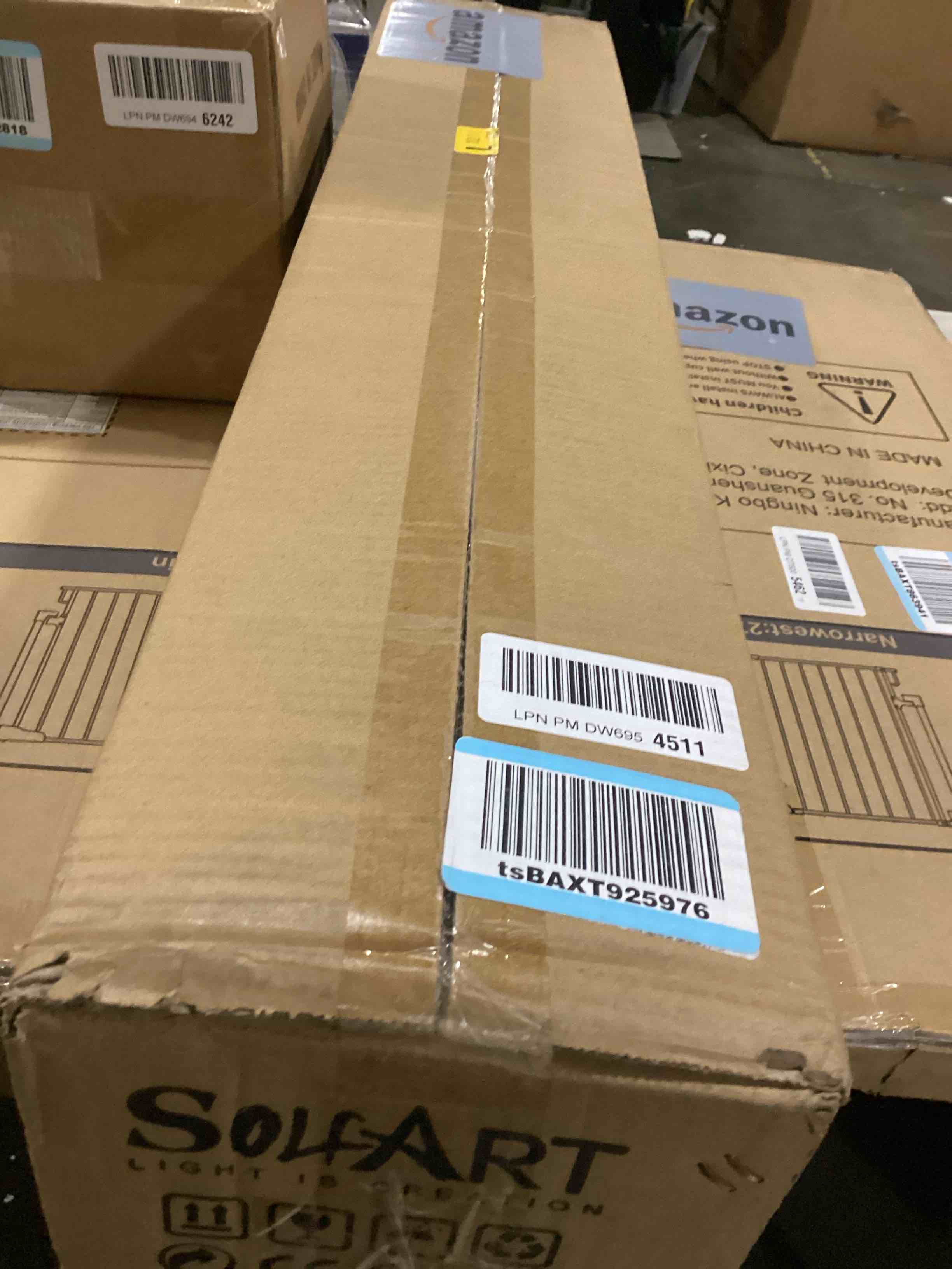 https://s3.amazonaws.com/lotting-images-prod/bidfta/GRA2473133_1745500173800.jpeg