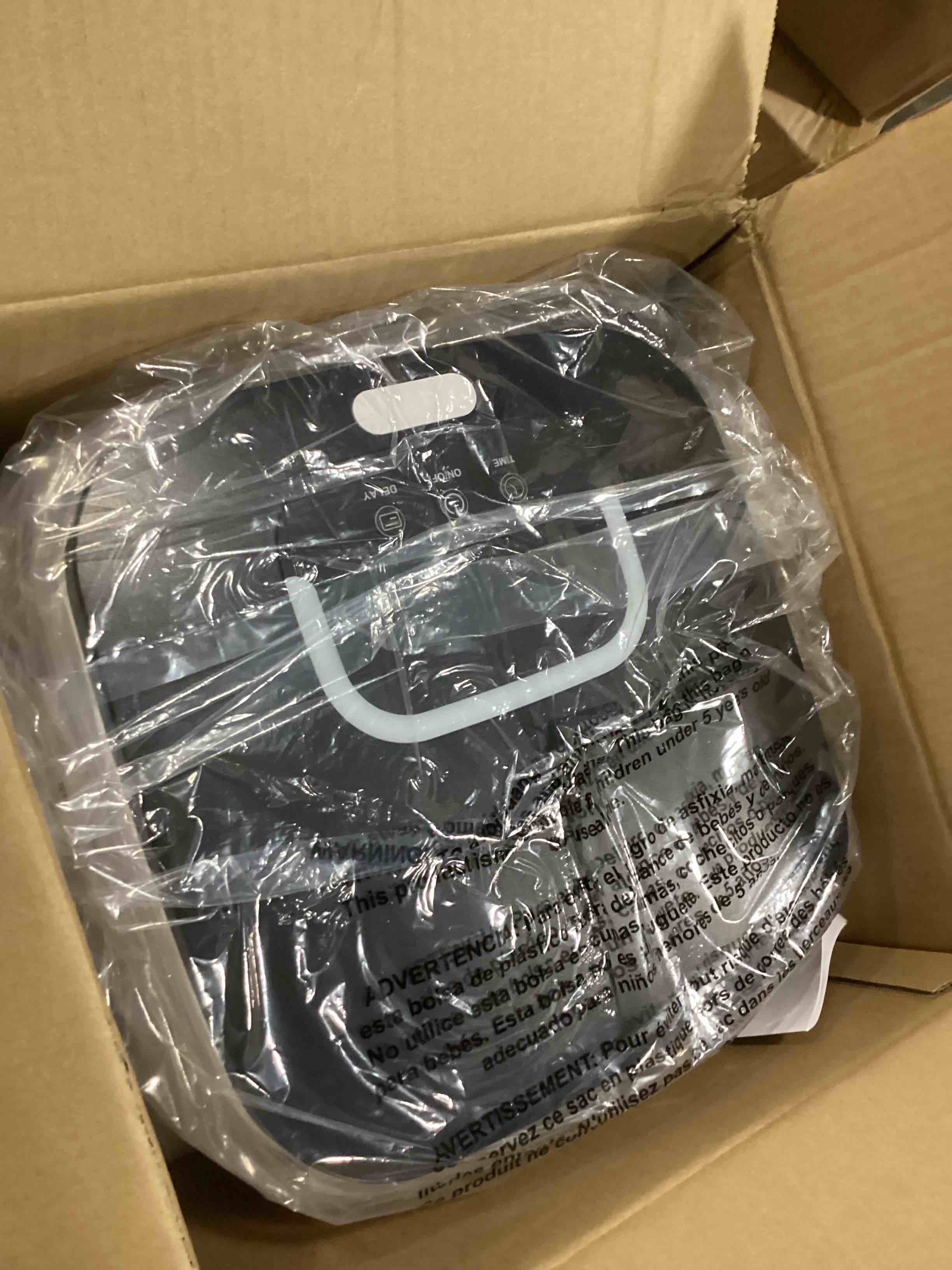 https://s3.amazonaws.com/lotting-images-prod/bidfta/GRA2473166_1745502839936.jpeg