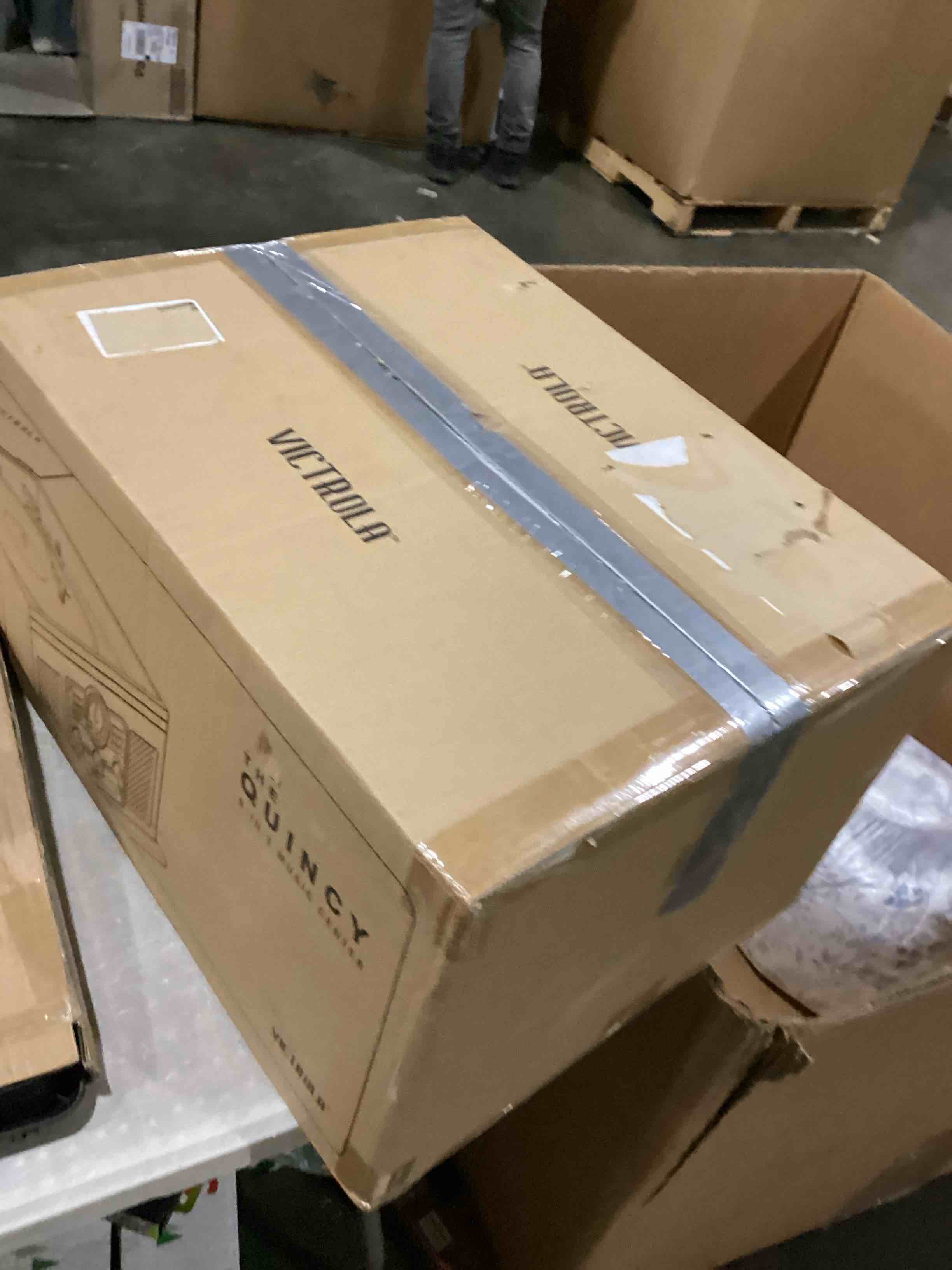 https://s3.amazonaws.com/lotting-images-prod/bidfta/GRA2473595_1746104057224.jpeg