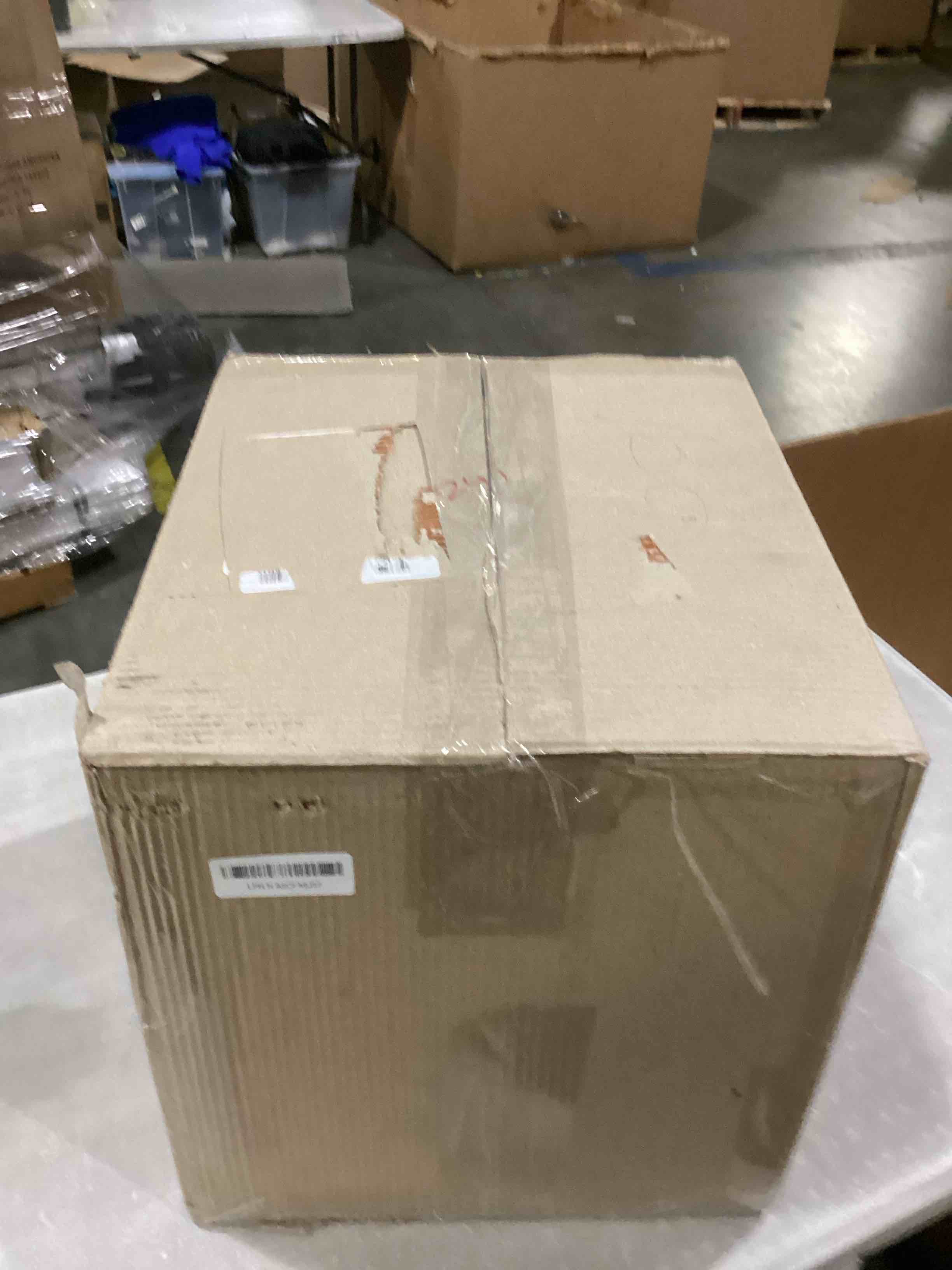 https://s3.amazonaws.com/lotting-images-prod/bidfta/GRA2473825_1746471001261.jpeg