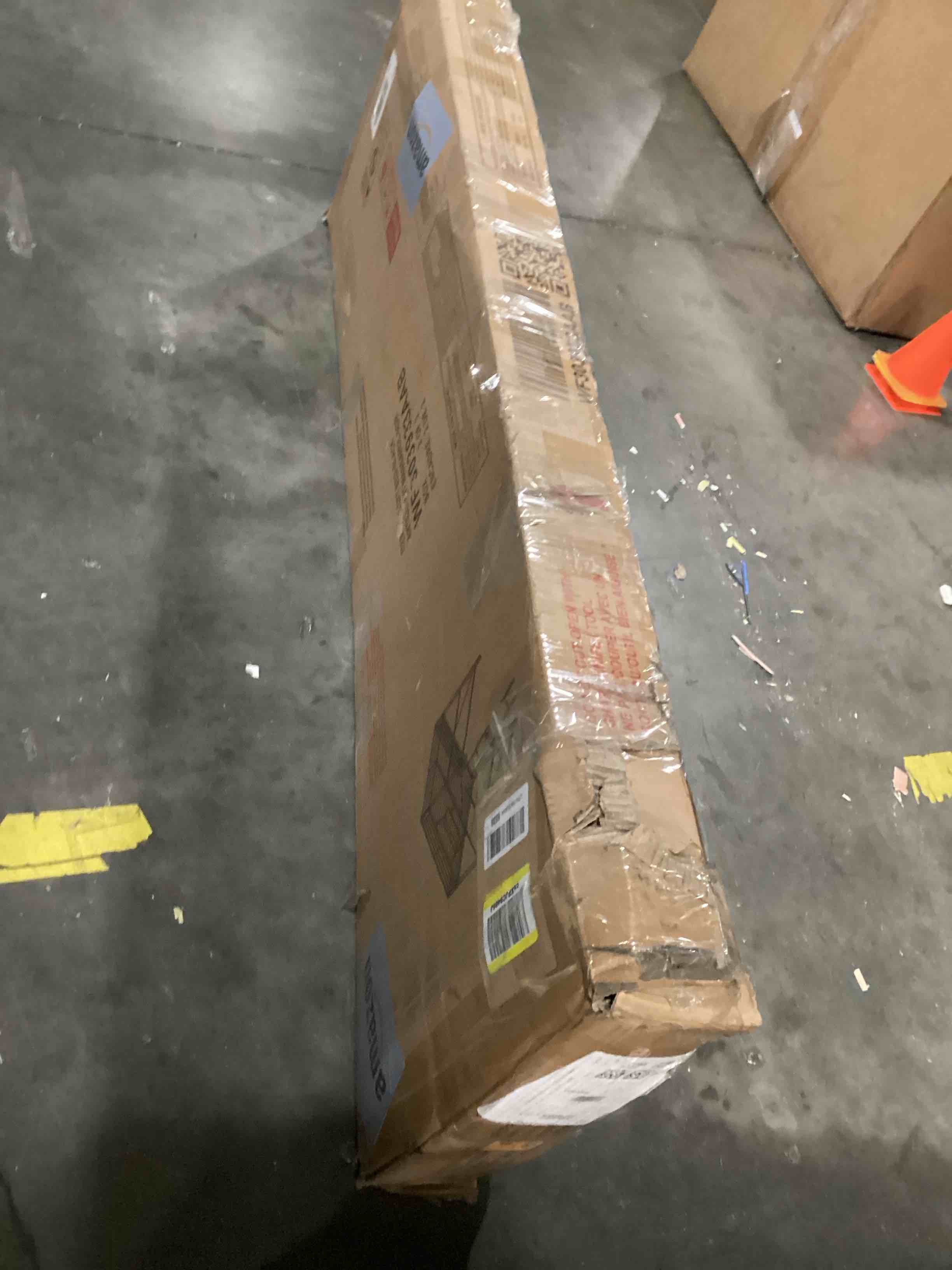 https://s3.amazonaws.com/lotting-images-prod/bidfta/GRA2473854_1746545416530.jpeg