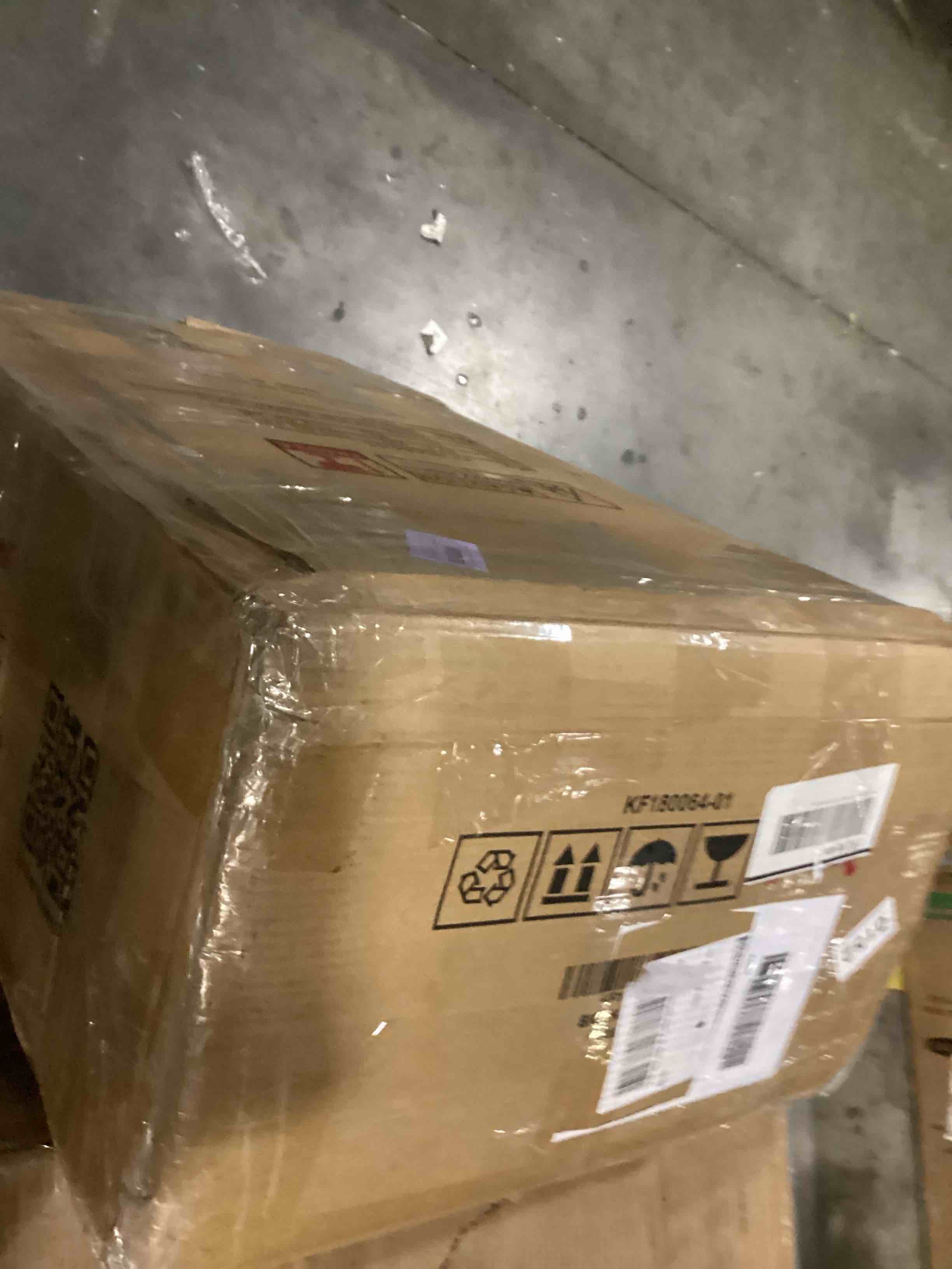 https://s3.amazonaws.com/lotting-images-prod/bidfta/GRA2475821_1749826490026.jpeg