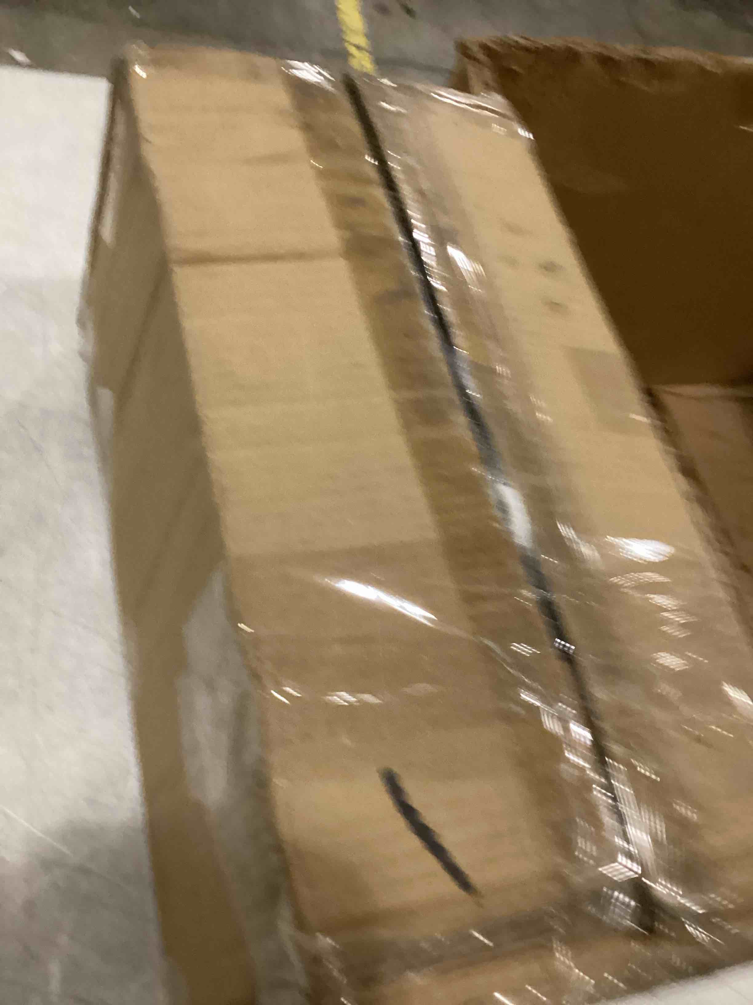 https://s3.amazonaws.com/lotting-images-prod/bidfta/GRA2477219_1749826241388.jpeg