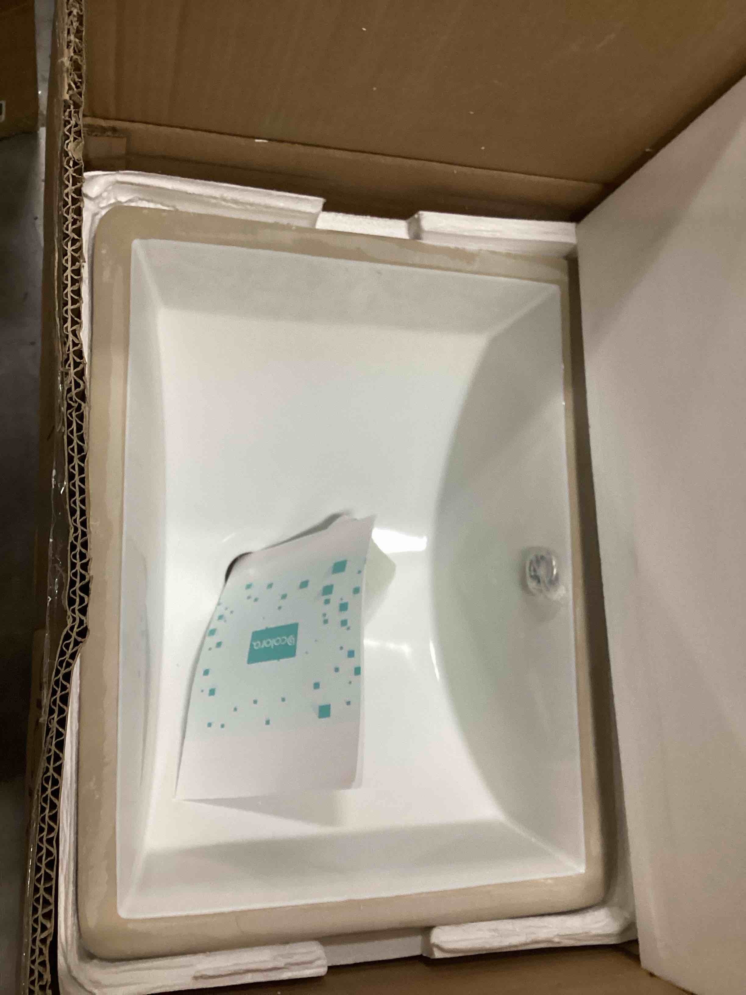https://s3.amazonaws.com/lotting-images-prod/bidfta/GRA2477440_1754504798864.jpeg