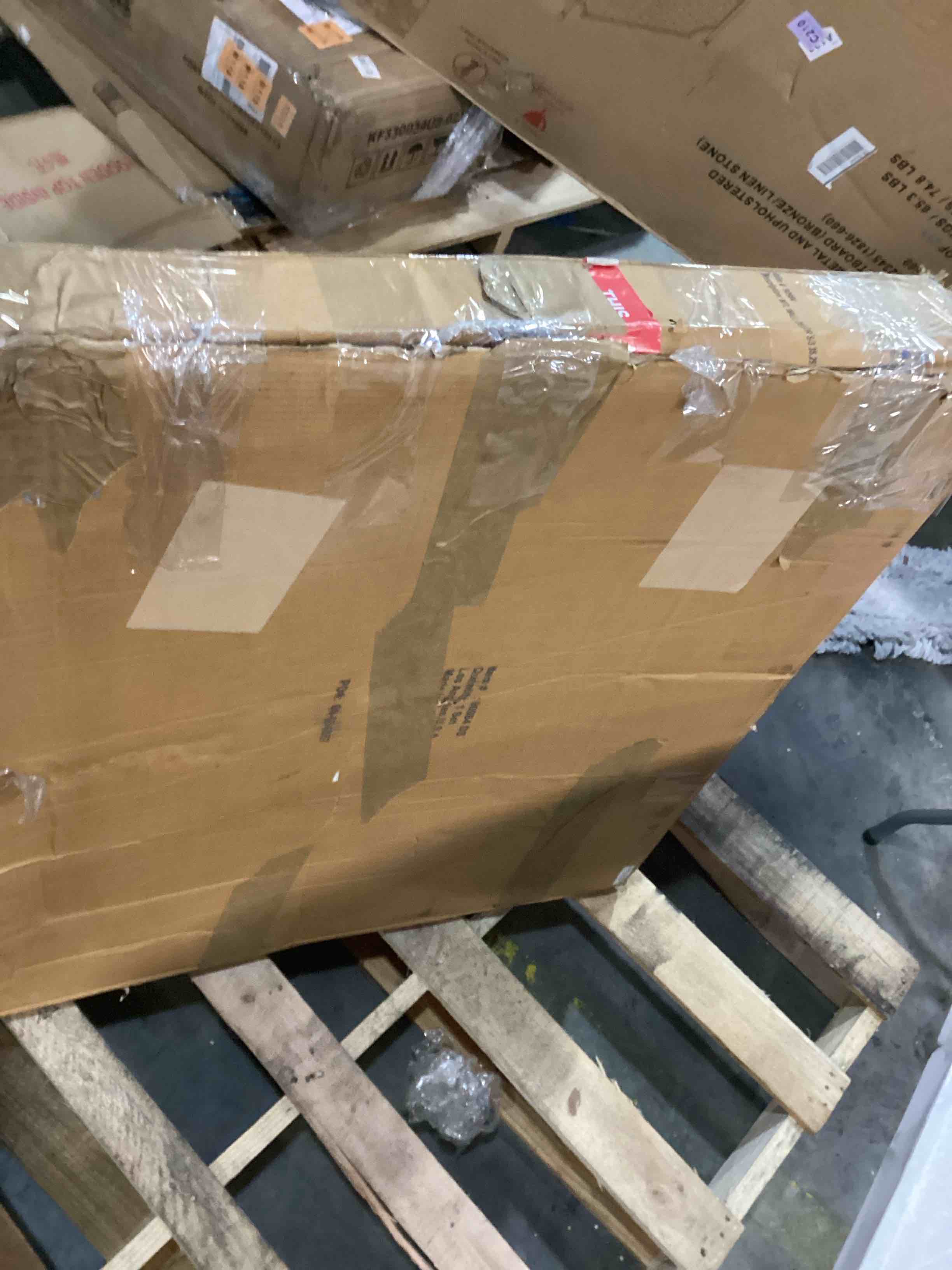 https://s3.amazonaws.com/lotting-images-prod/bidfta/GRA2477494_1755611728904.jpeg