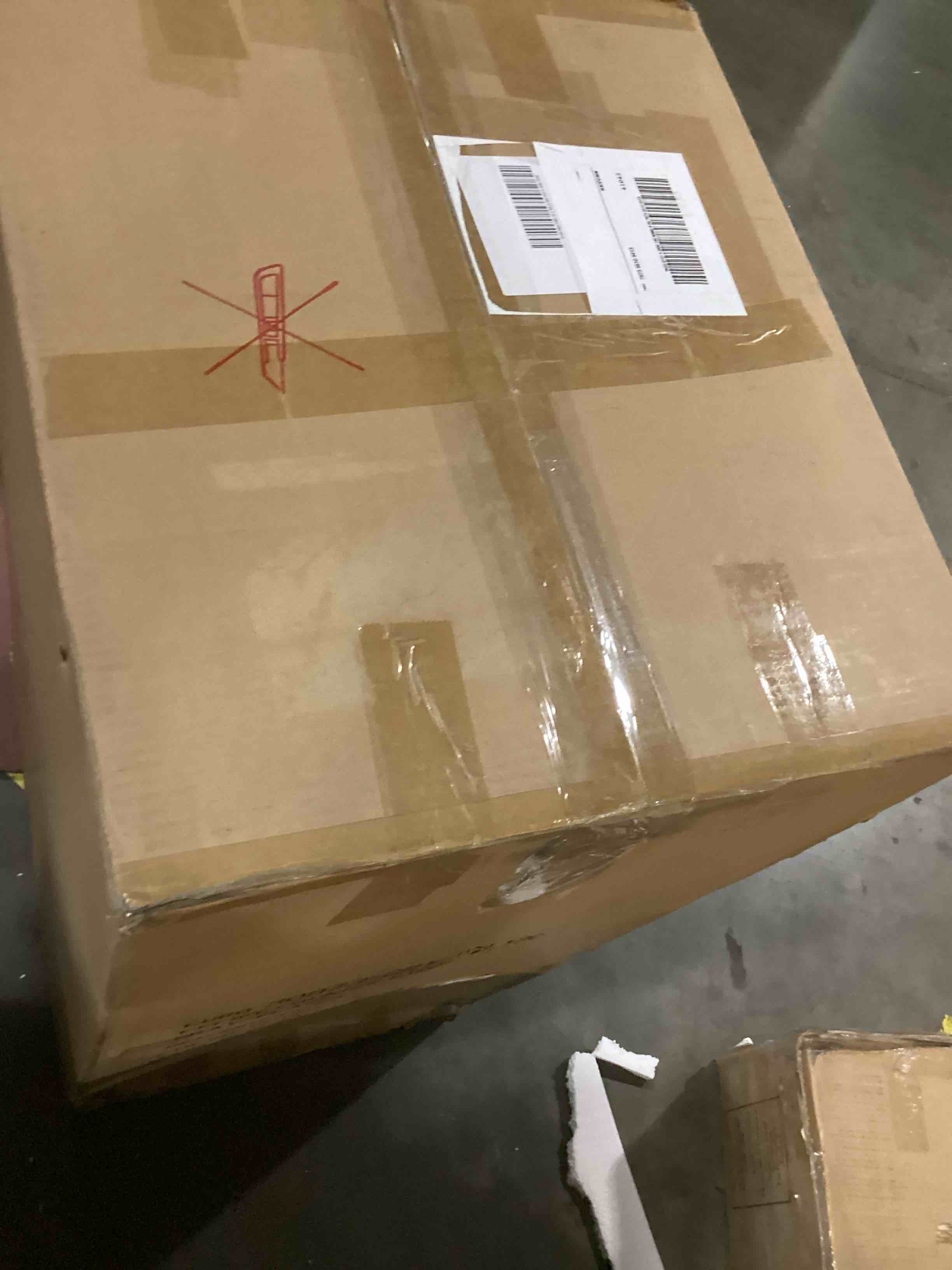 https://s3.amazonaws.com/lotting-images-prod/bidfta/GRA2479059_1750167342723.jpeg