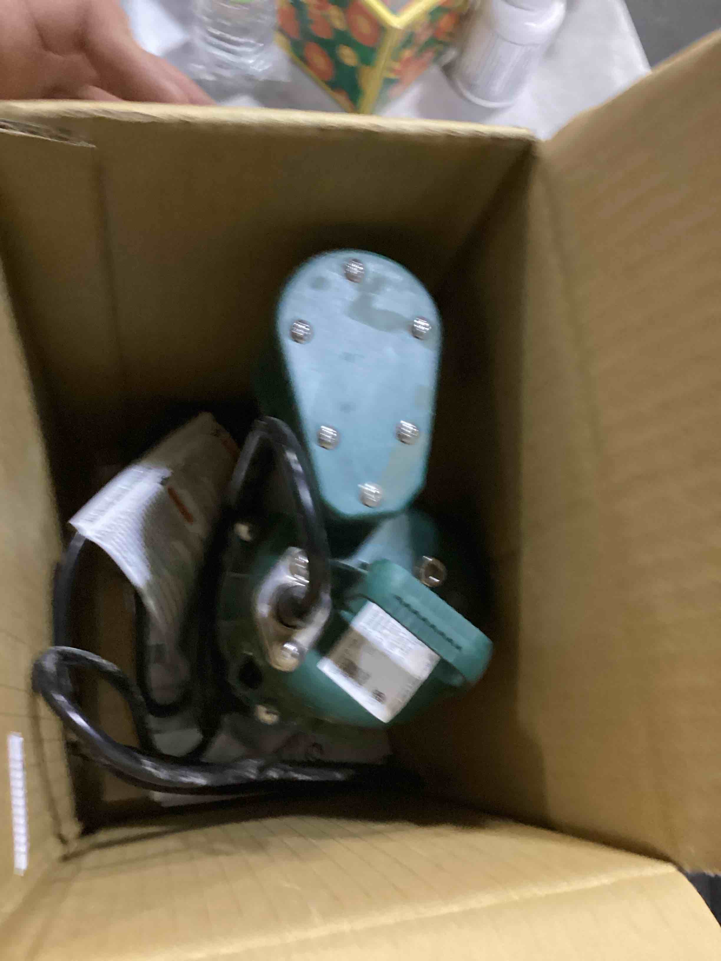https://s3.amazonaws.com/lotting-images-prod/bidfta/GRA2479097_1750246060547.jpeg