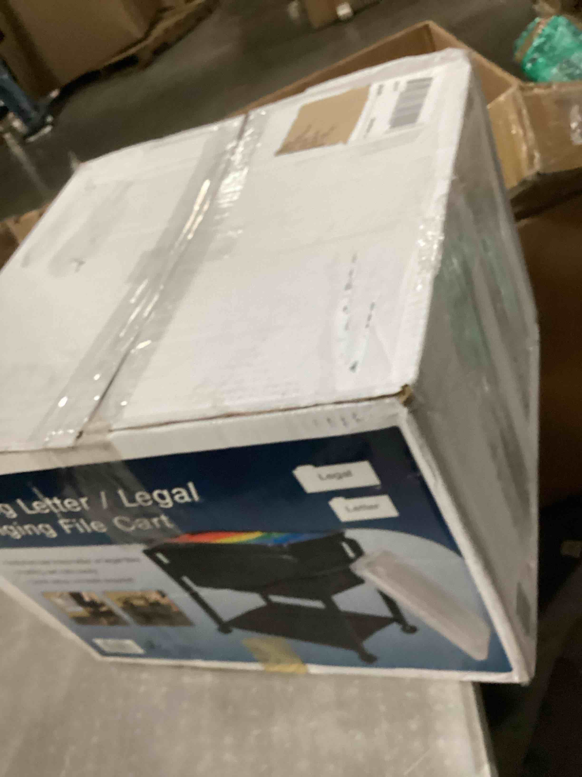 https://s3.amazonaws.com/lotting-images-prod/bidfta/GRA2479379_1750681708824.jpeg