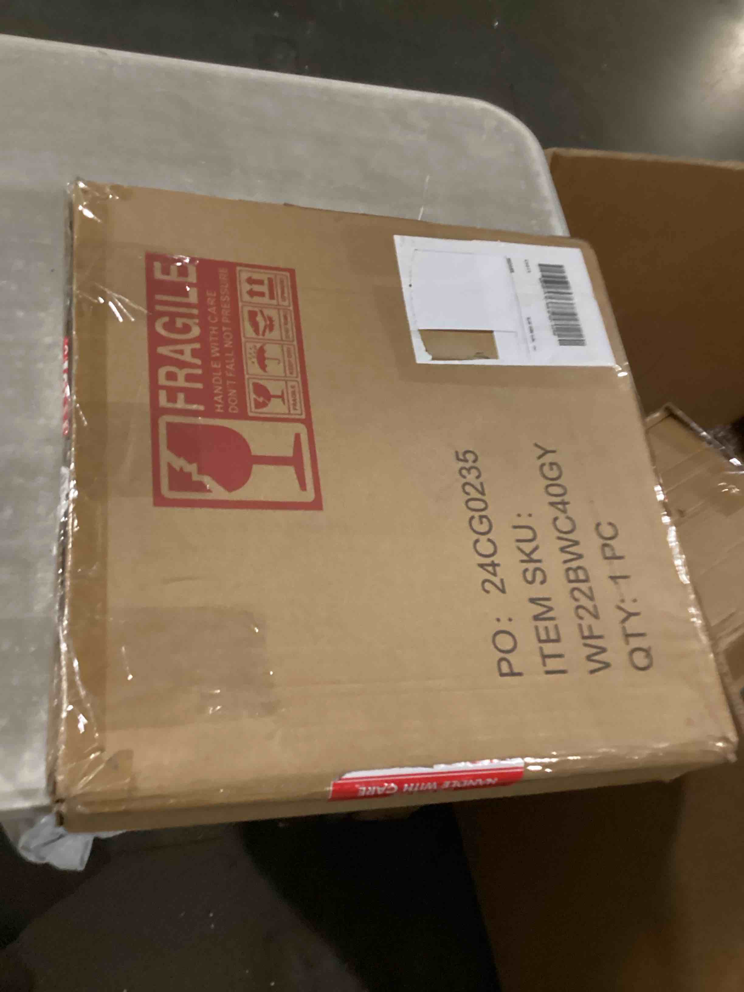 https://s3.amazonaws.com/lotting-images-prod/bidfta/GRA2479383_1750680561343.jpeg
