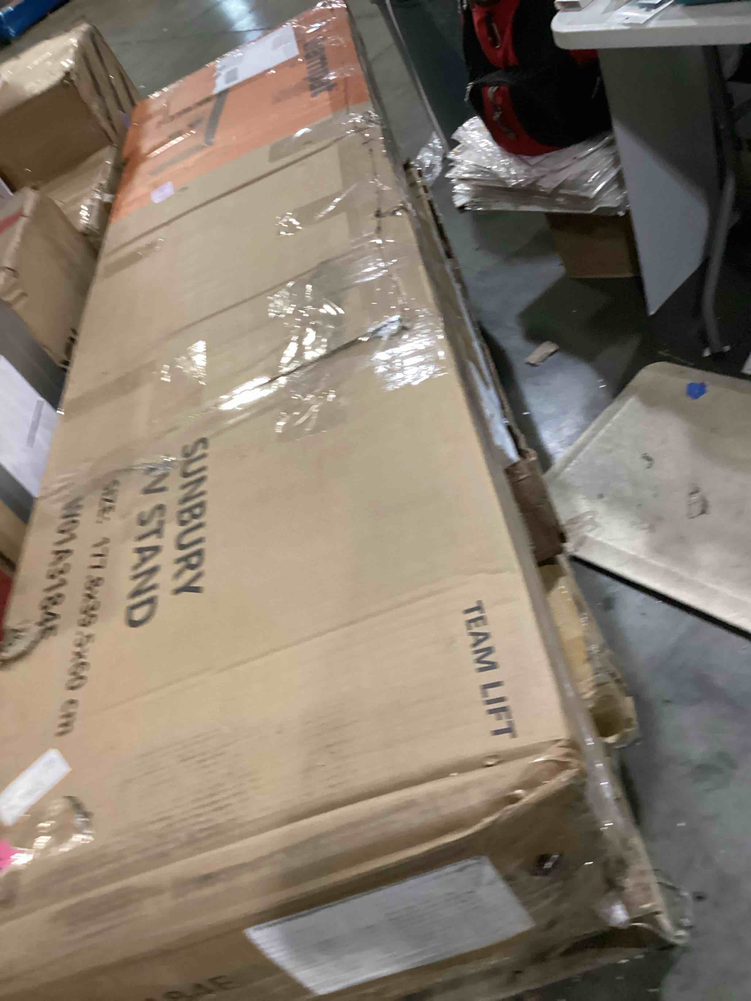 https://s3.amazonaws.com/lotting-images-prod/bidfta/GRA2479637_1751034279318.jpeg