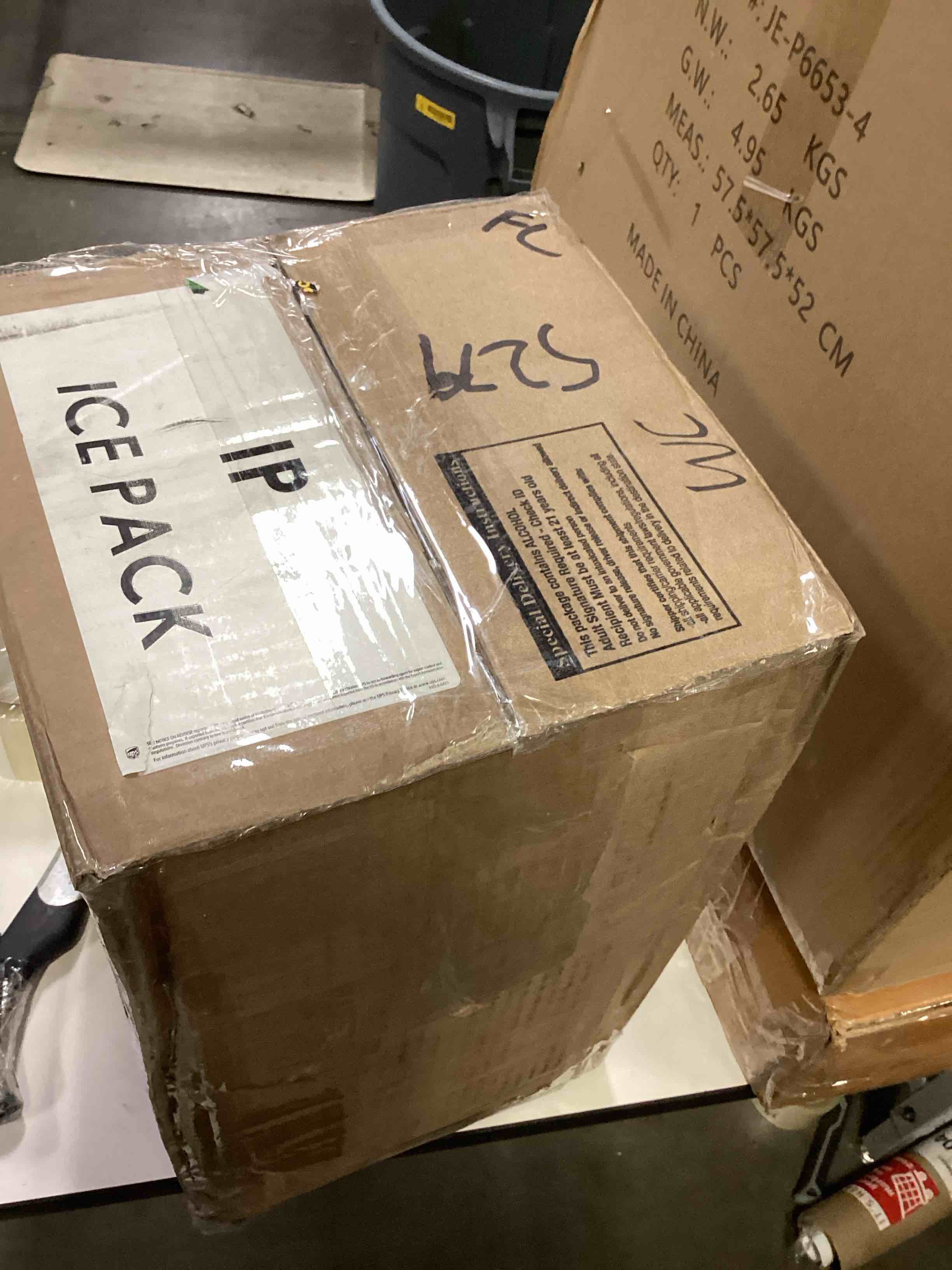 https://s3.amazonaws.com/lotting-images-prod/bidfta/GRA2480771_1753876113595.jpeg