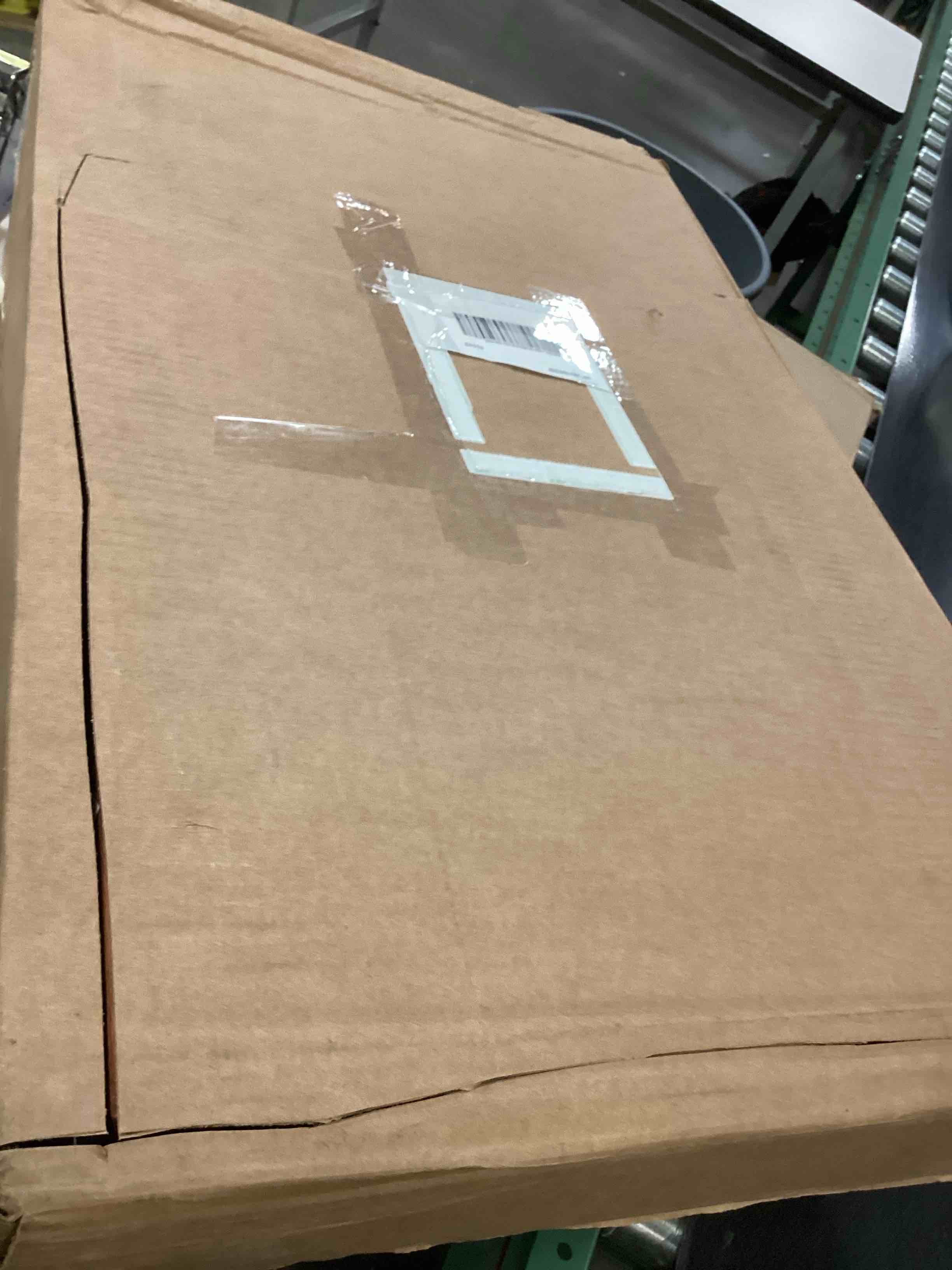 https://s3.amazonaws.com/lotting-images-prod/bidfta/GRA2480776_1753877198575.jpeg