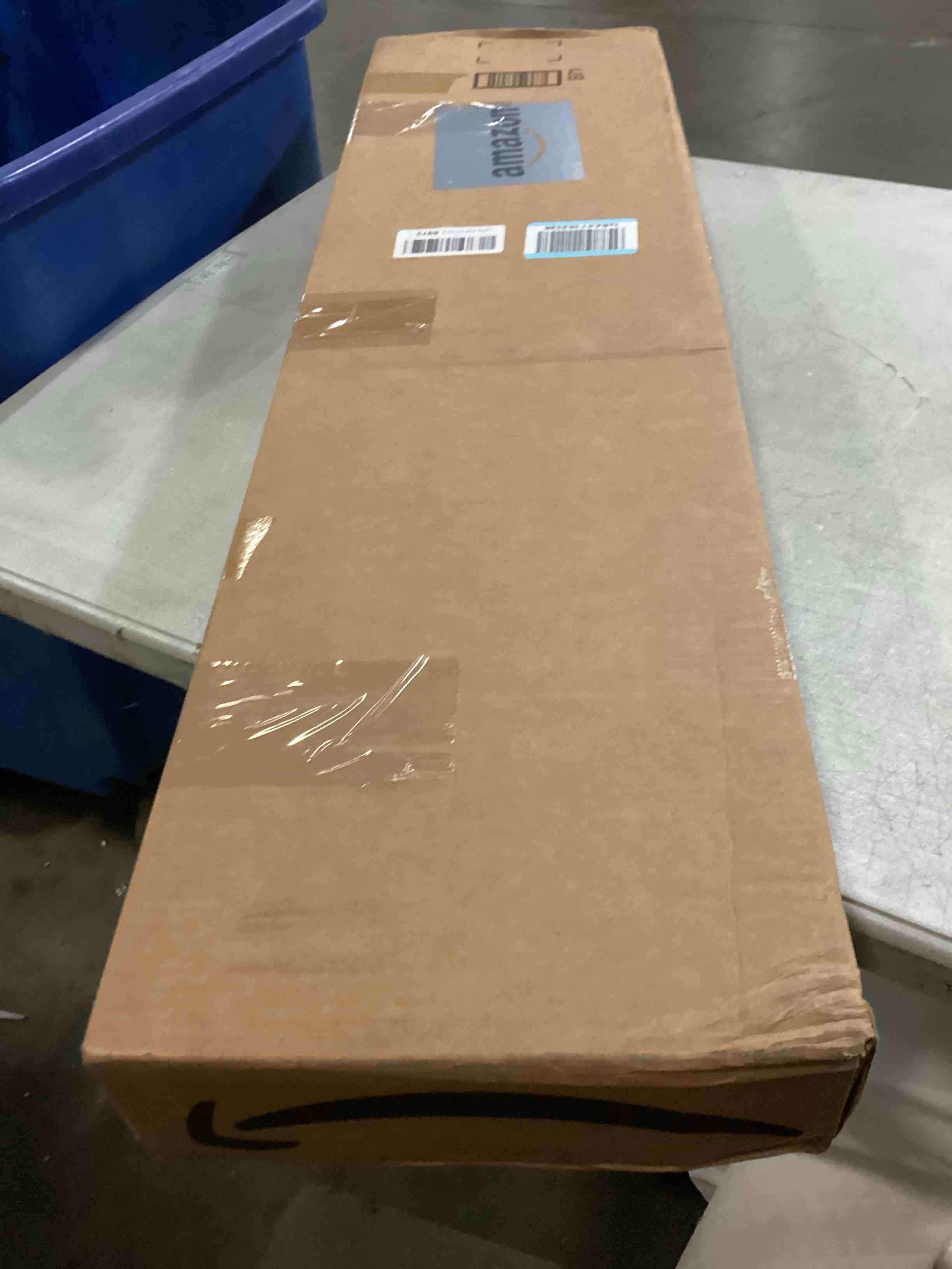 https://s3.amazonaws.com/lotting-images-prod/bidfta/GRA2482027_1749301234241.jpeg
