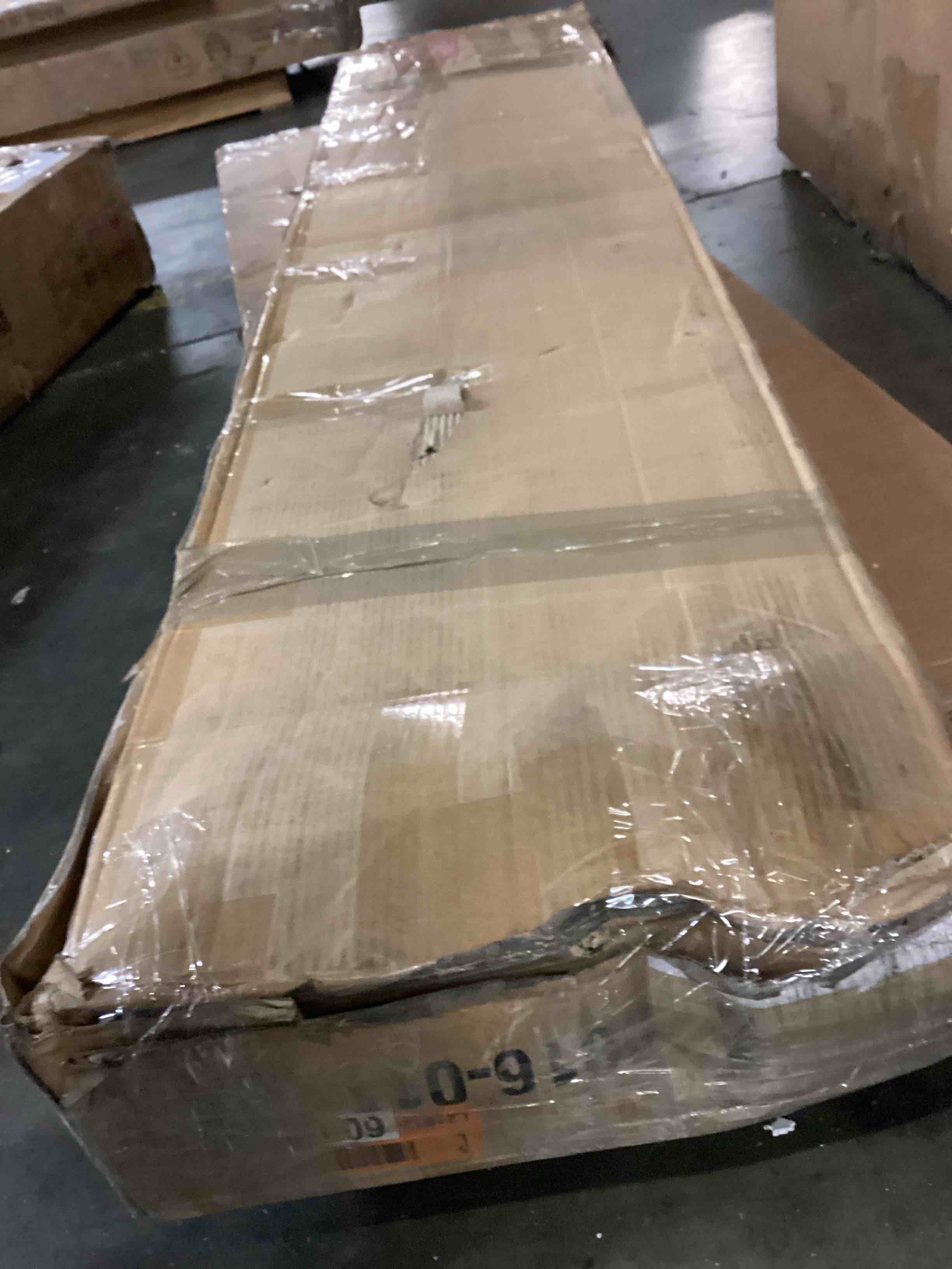 https://s3.amazonaws.com/lotting-images-prod/bidfta/GRA2482306_1749662816354.jpeg