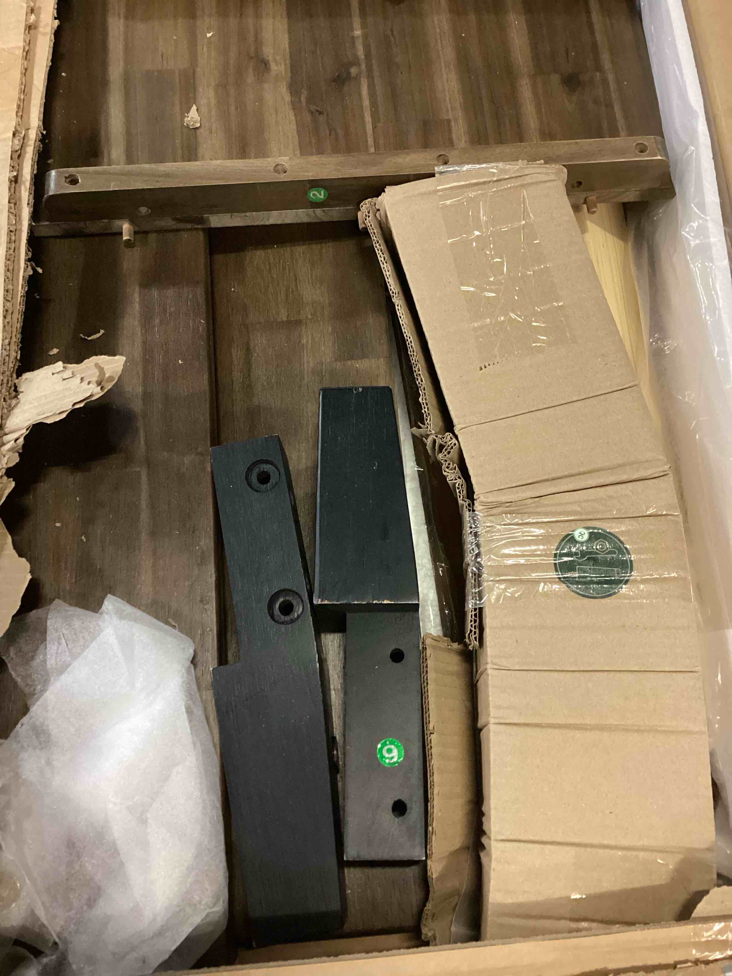https://s3.amazonaws.com/lotting-images-prod/bidfta/GRA2482307_1749660812995.jpeg