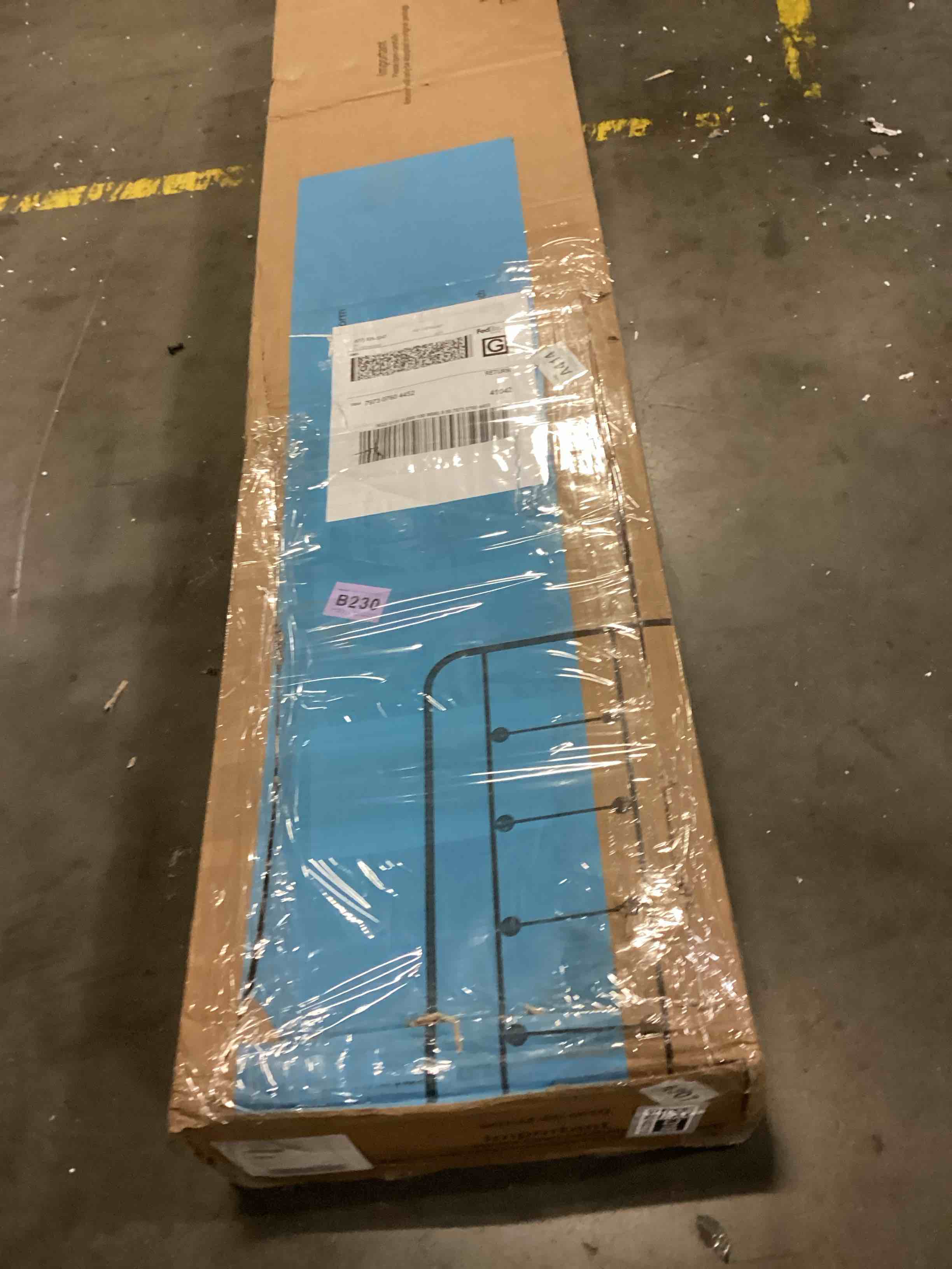 https://s3.amazonaws.com/lotting-images-prod/bidfta/GRA2482318_1749667621951.jpeg