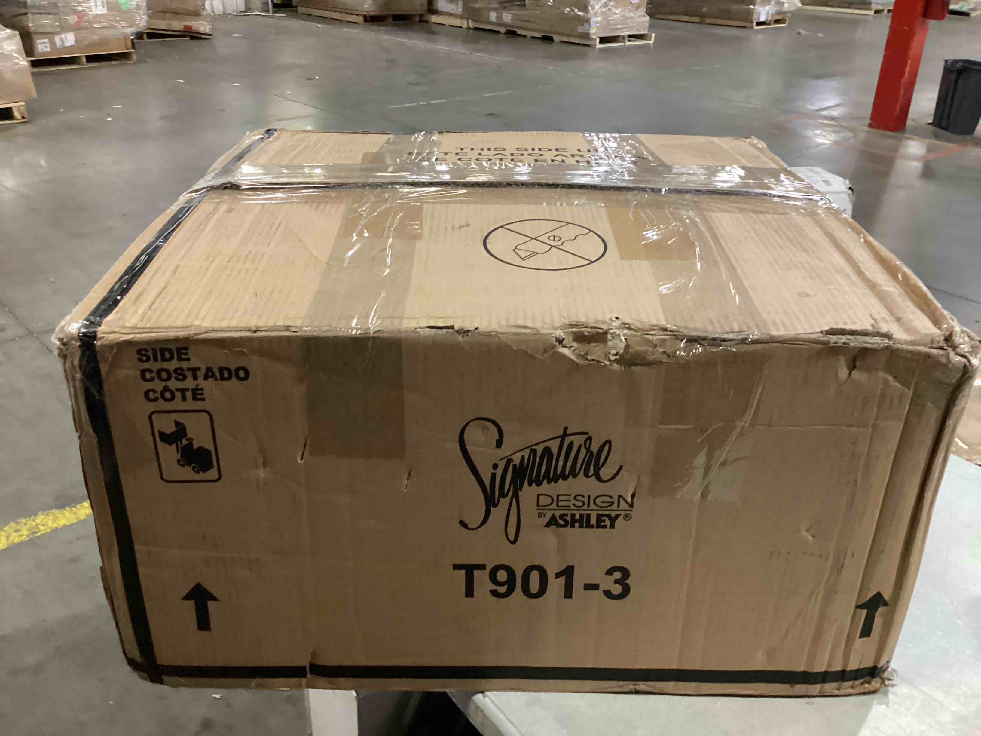 https://s3.amazonaws.com/lotting-images-prod/bidfta/GRA2482892_1750767168248.jpeg