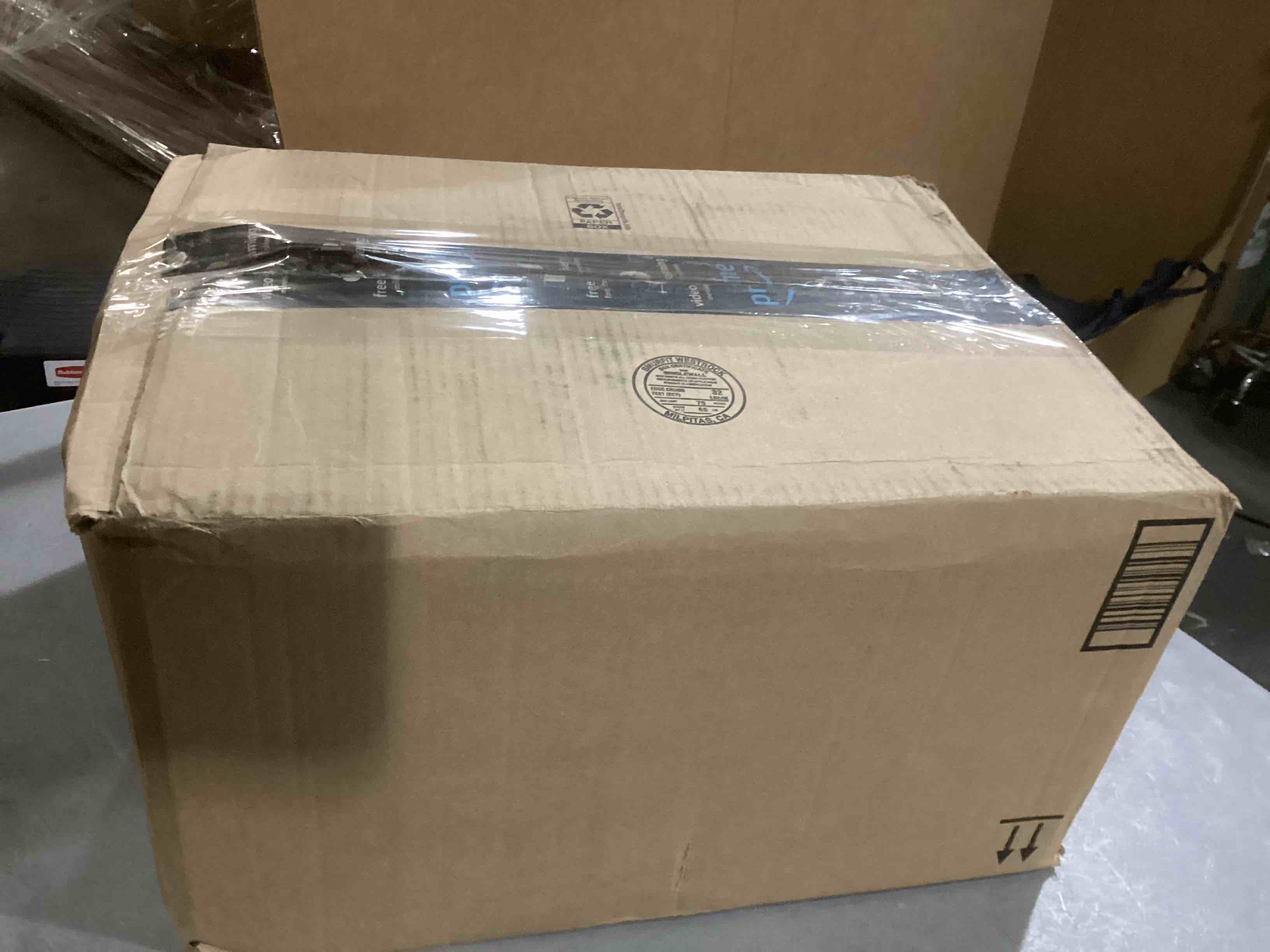 https://s3.amazonaws.com/lotting-images-prod/bidfta/GRA2485734_1745521998077.jpeg