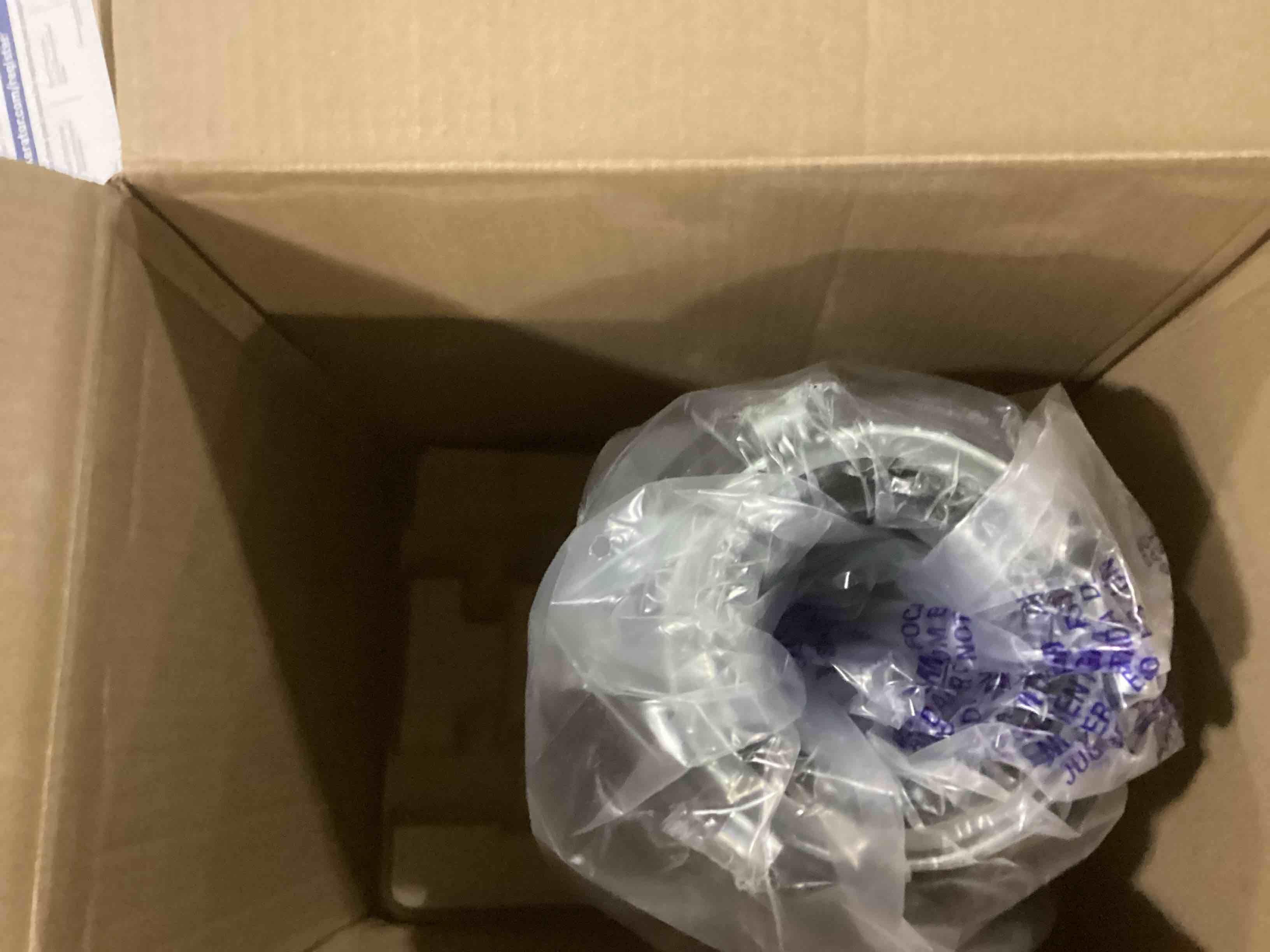 https://s3.amazonaws.com/lotting-images-prod/bidfta/GRA2485801_1745838521712.jpeg