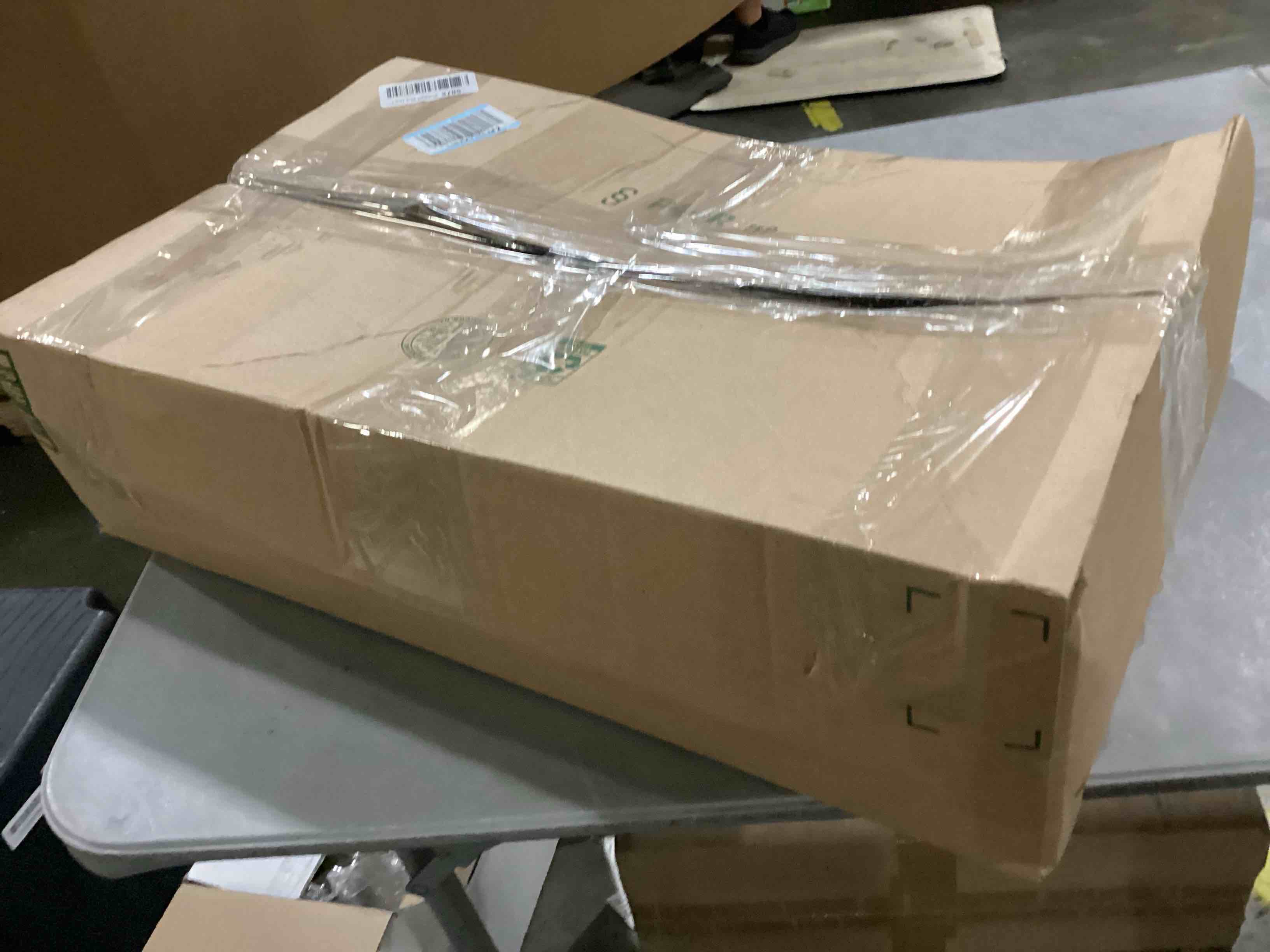 https://s3.amazonaws.com/lotting-images-prod/bidfta/GRA2486092_1746101951629.jpeg