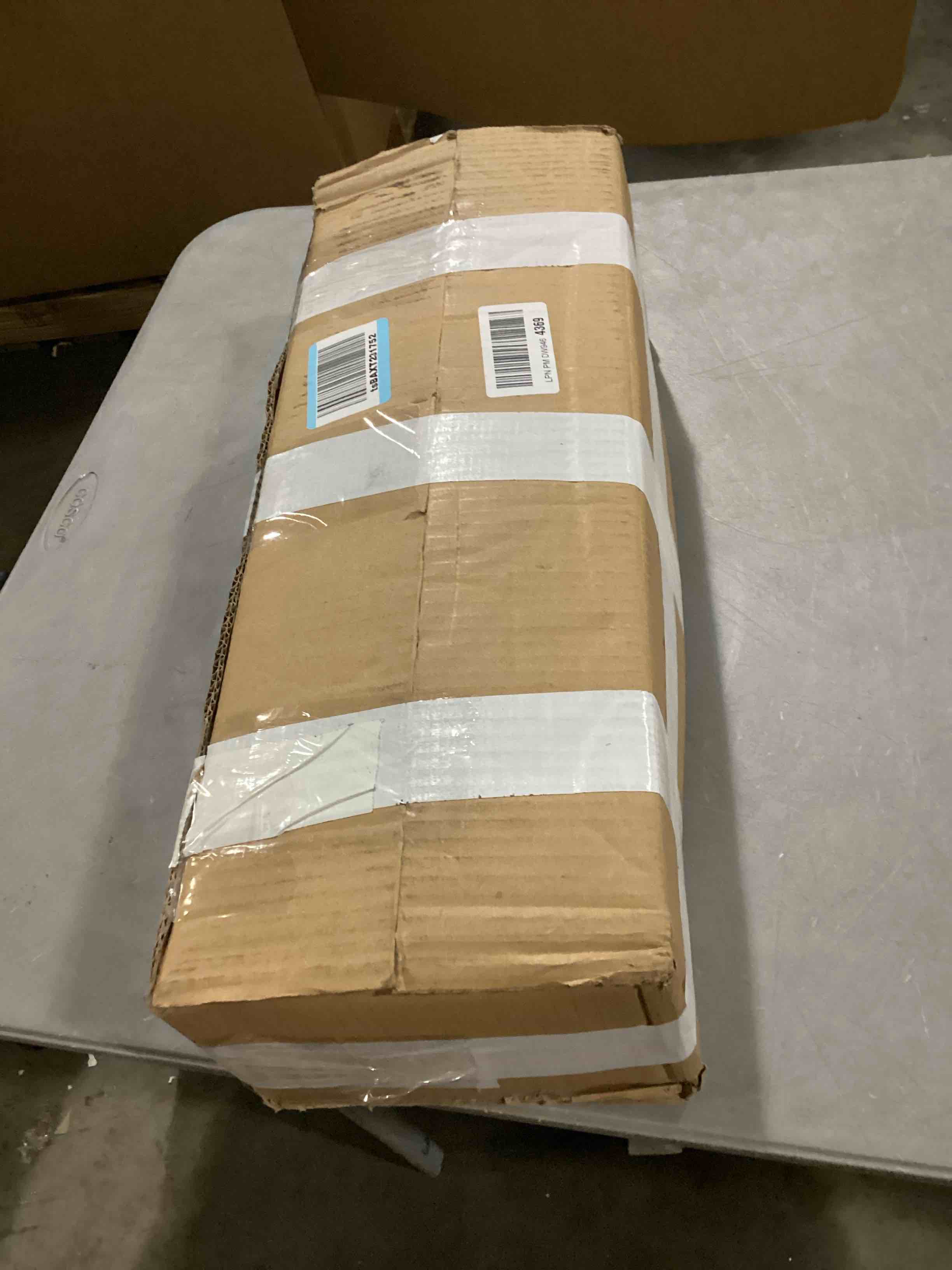 https://s3.amazonaws.com/lotting-images-prod/bidfta/GRA2486099_1746103753846.jpeg