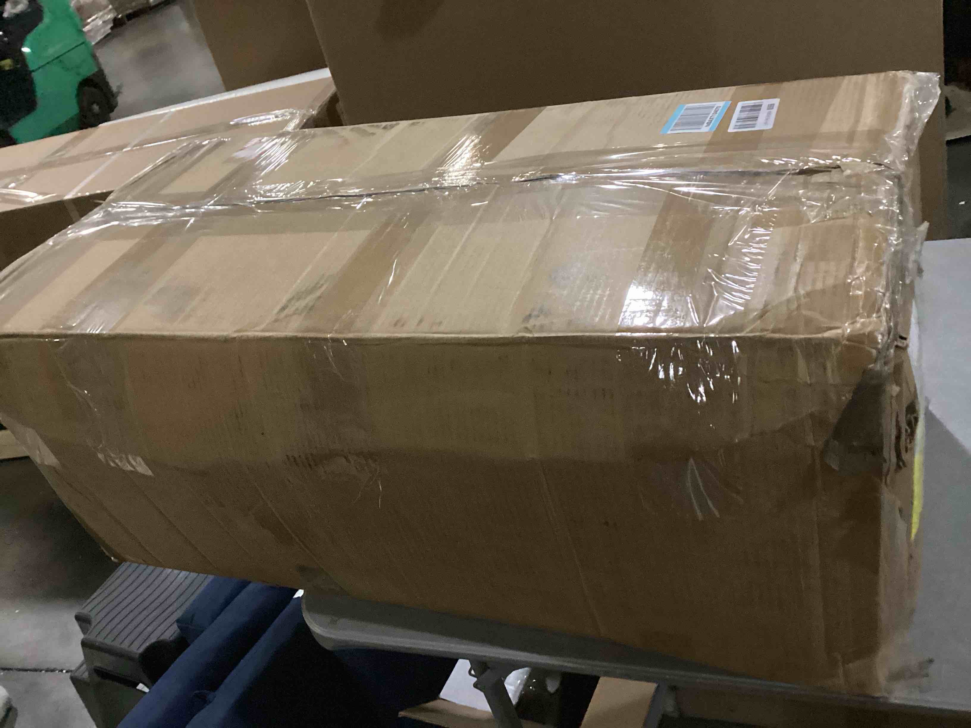https://s3.amazonaws.com/lotting-images-prod/bidfta/GRA2486390_1746531197582.jpeg