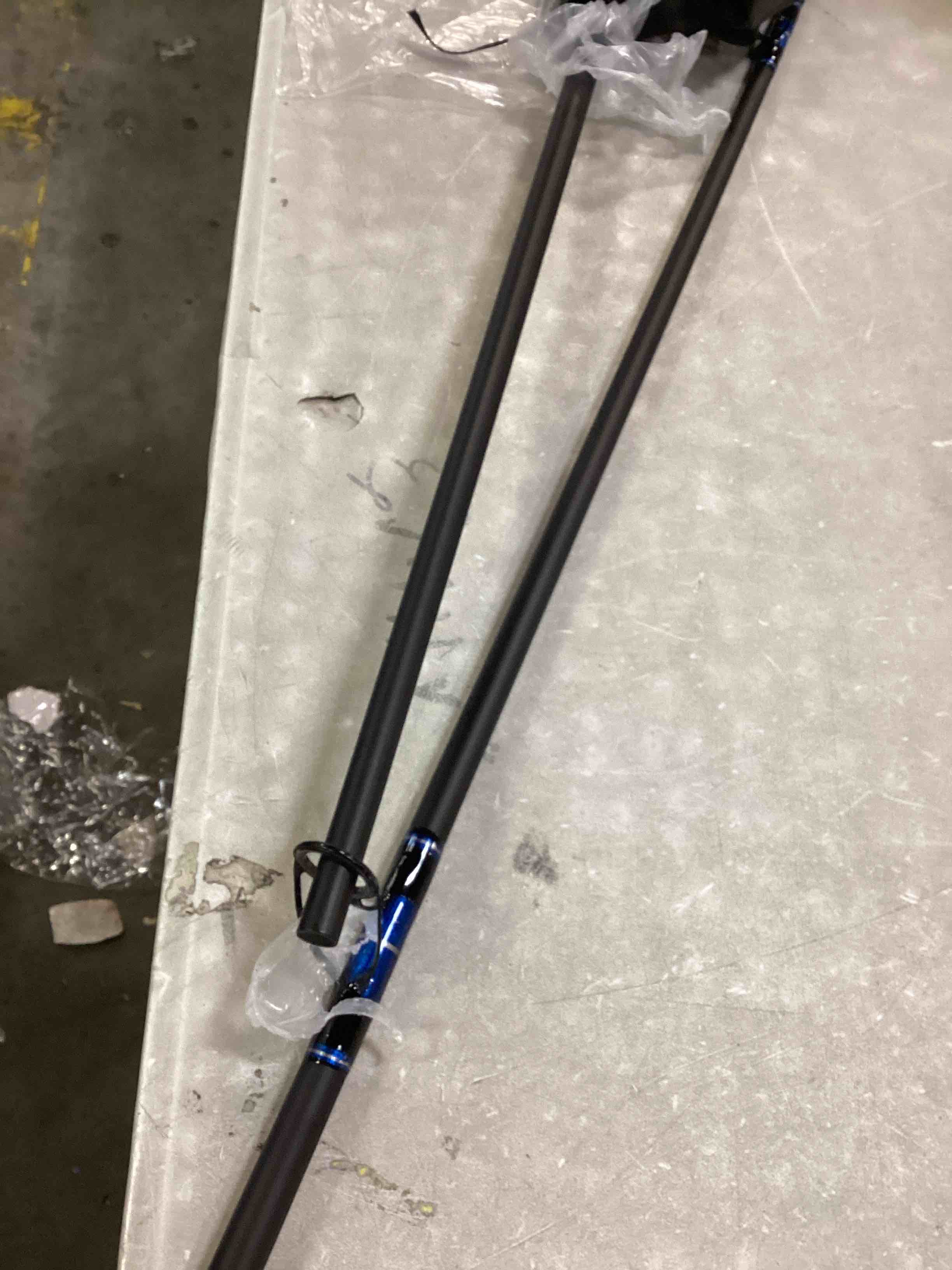 Condition photo showing As Is for Fiblink Surf Spinning Fishing Rod Carbon Travel Surf Rod 2 Piece/3 Piece/4 Piece Spinning Fishing Rod 9'/10'/11'/12'/15' 4pc 15ft---spinning