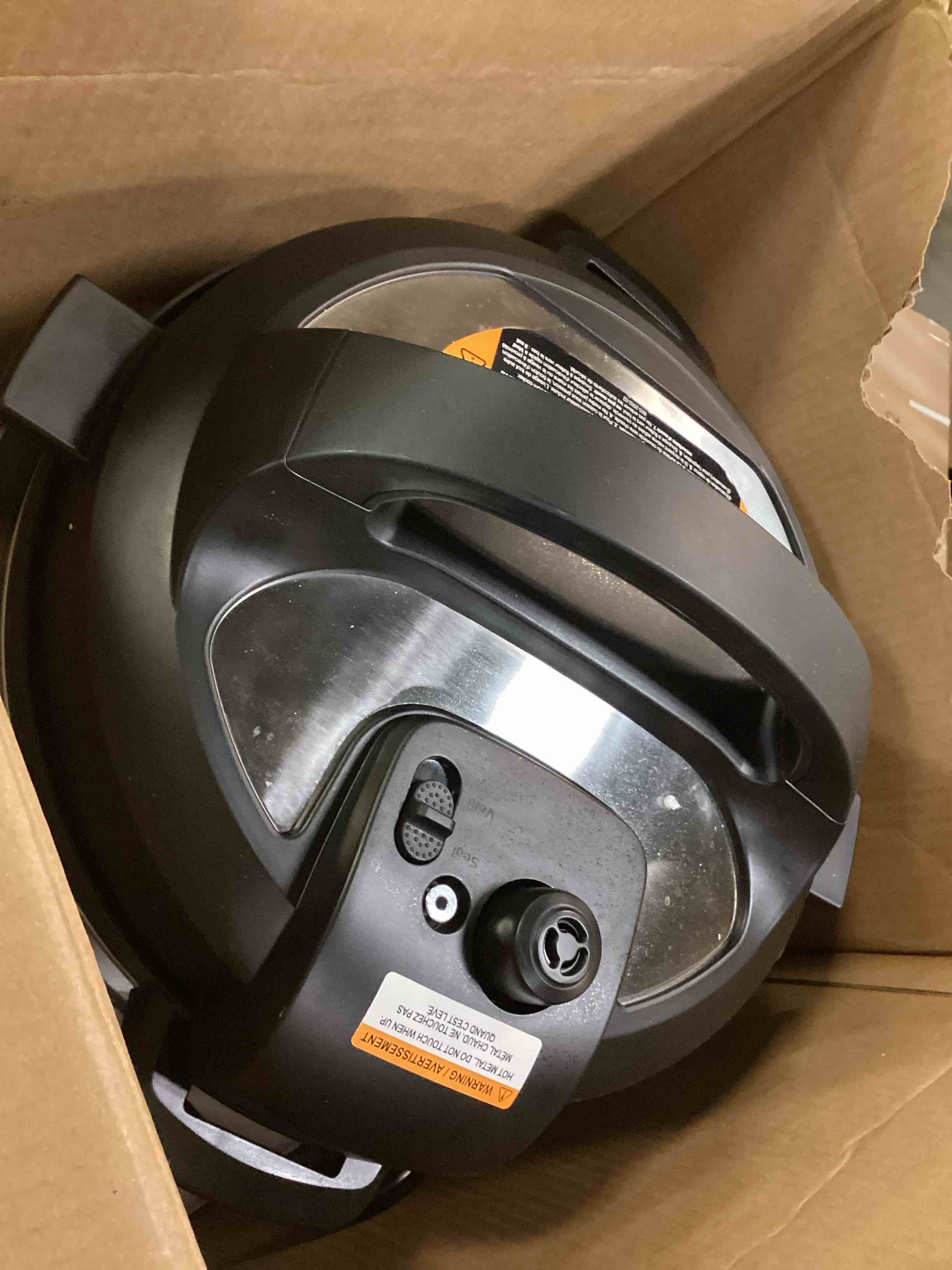 Condition photo showing Good Condition for Instant Pot Duo 7-in-1 Electric Pressure Cooker, Slow Cooker, Rice Cooker, Steamer, Sauté, Yogurt Maker, Warmer & Sterilizer, Includes App With Over 800 Recipes, Stainless Steel, 8 Quart