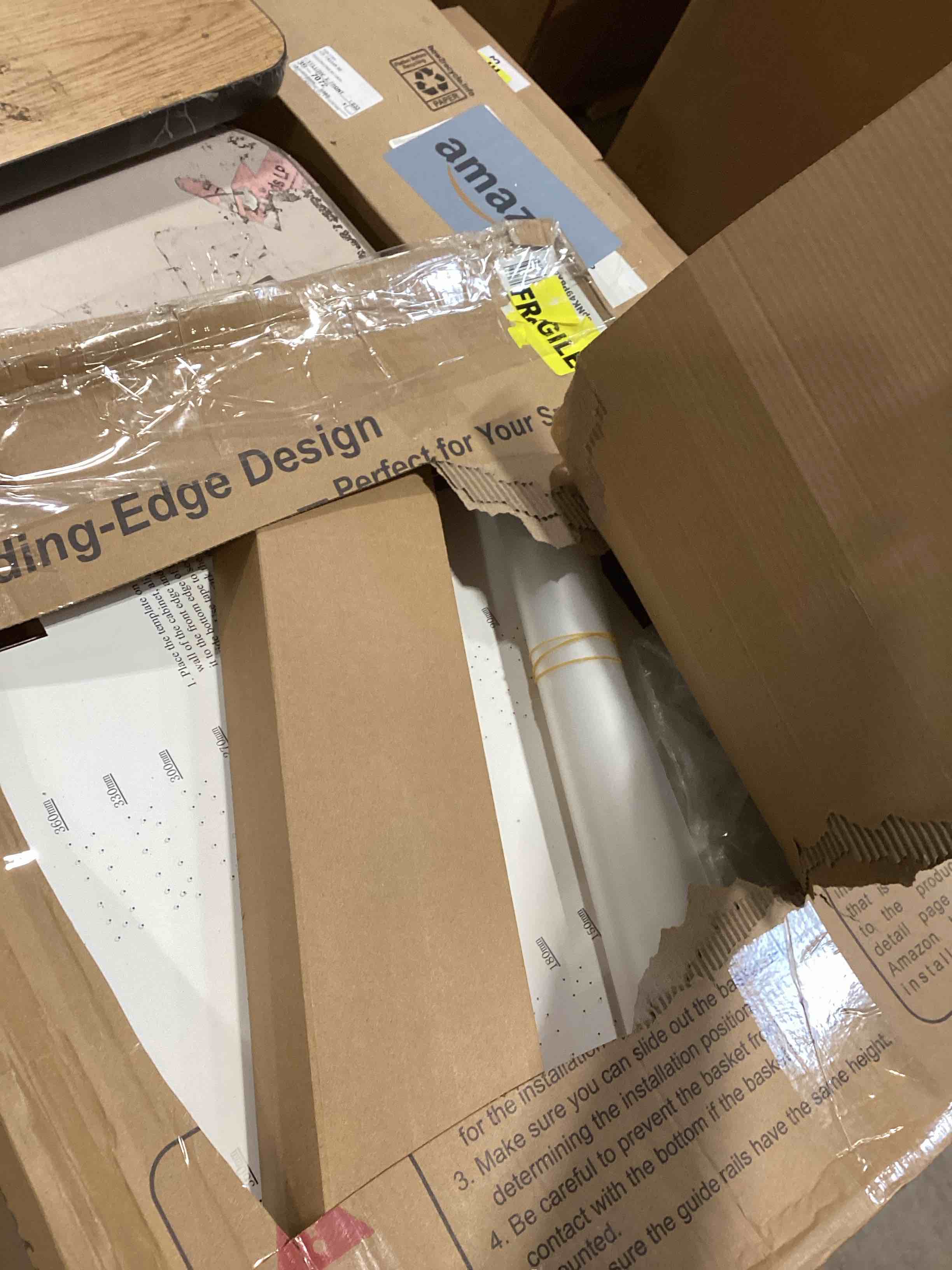 https://s3.amazonaws.com/lotting-images-prod/bidfta/GRA2584716_1748952806345.jpeg