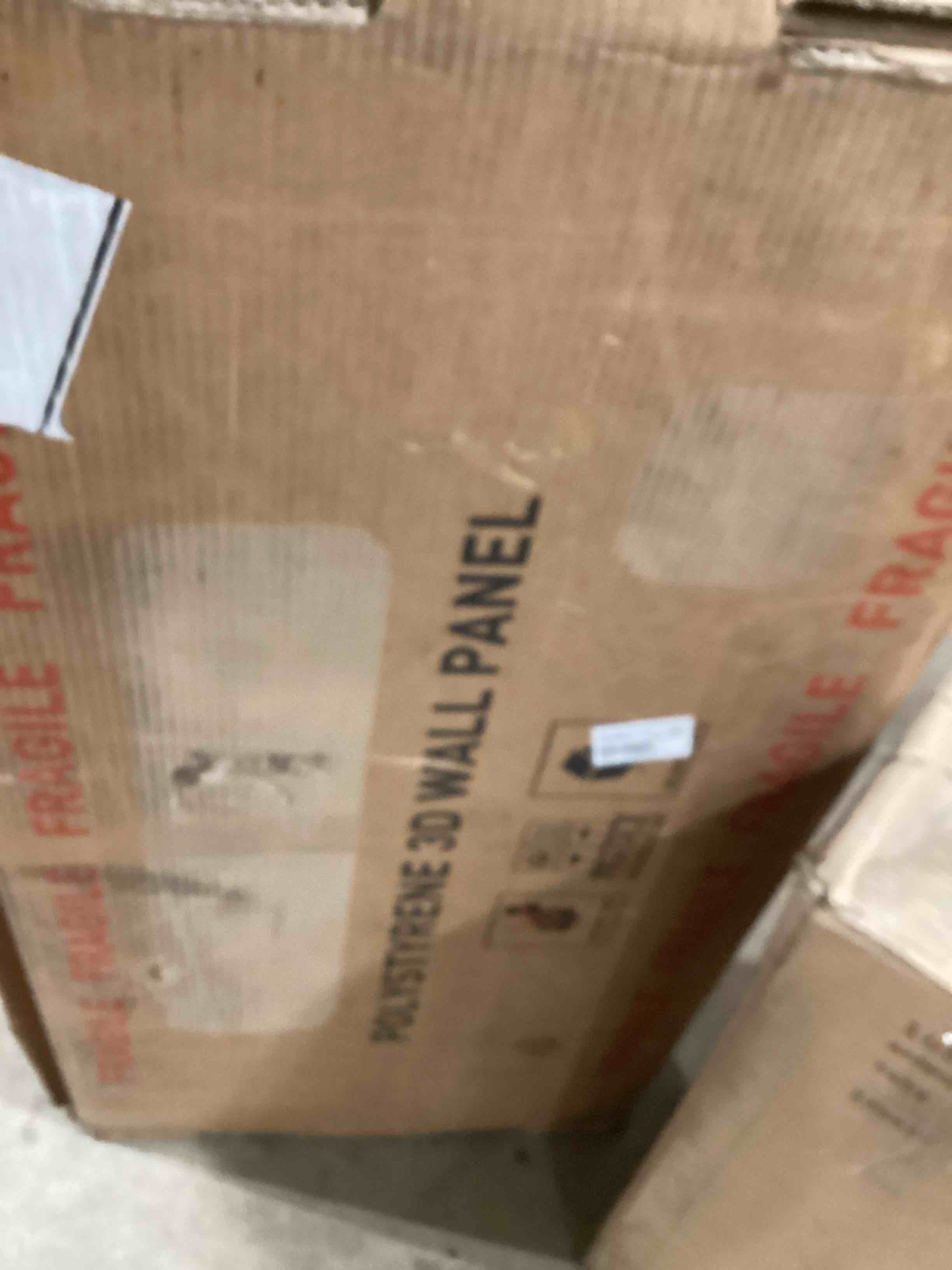 https://s3.amazonaws.com/lotting-images-prod/bidfta/GRA2585834_1749483933645.jpeg
