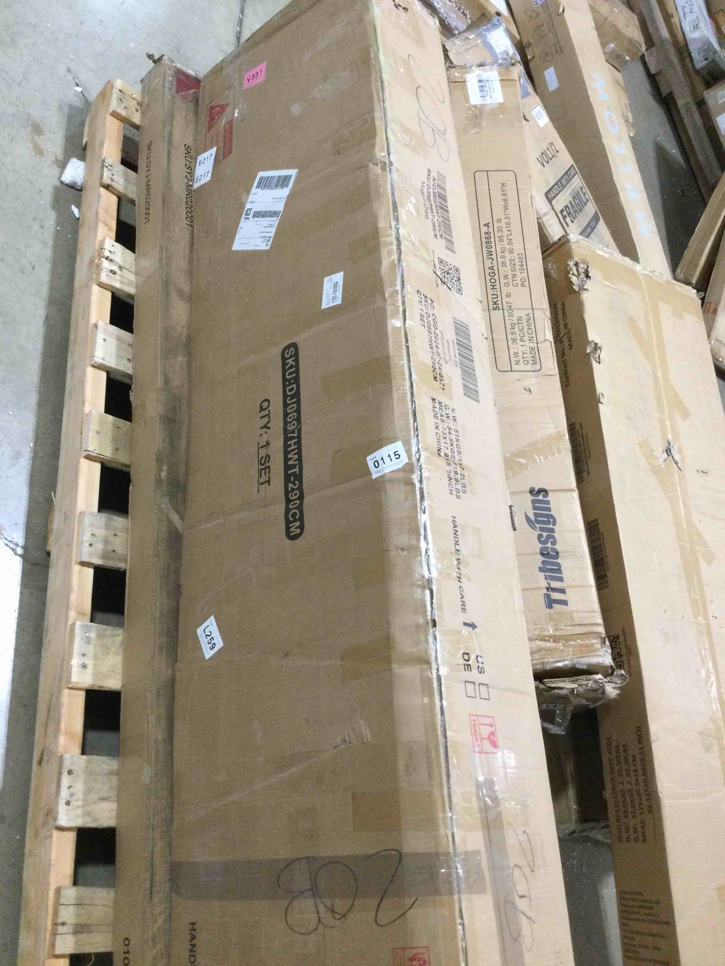 https://s3.amazonaws.com/lotting-images-prod/bidfta/GRA2588477_1750256805975.jpeg