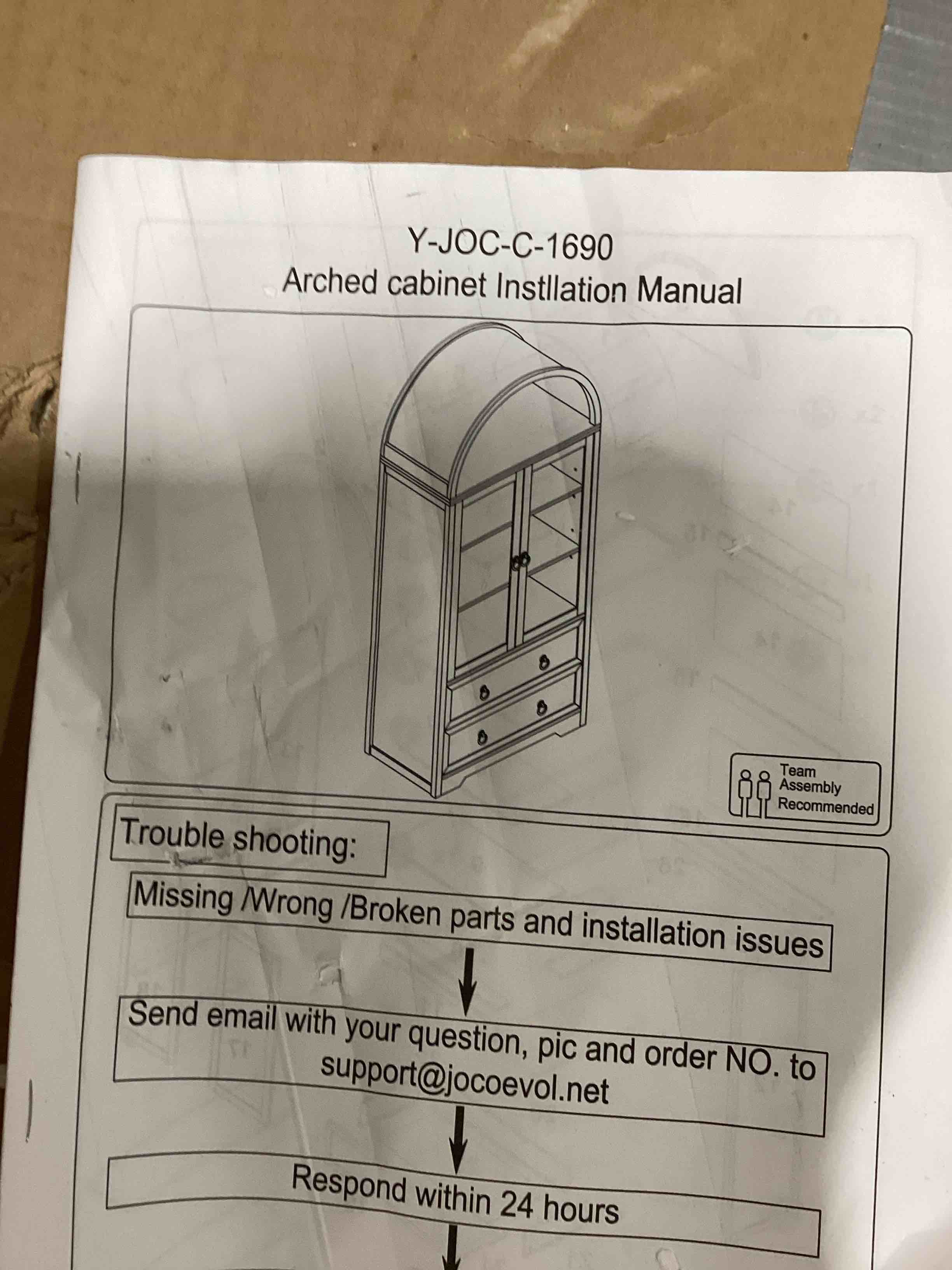 https://s3.amazonaws.com/lotting-images-prod/bidfta/GRA2588603_1750358963766.jpeg