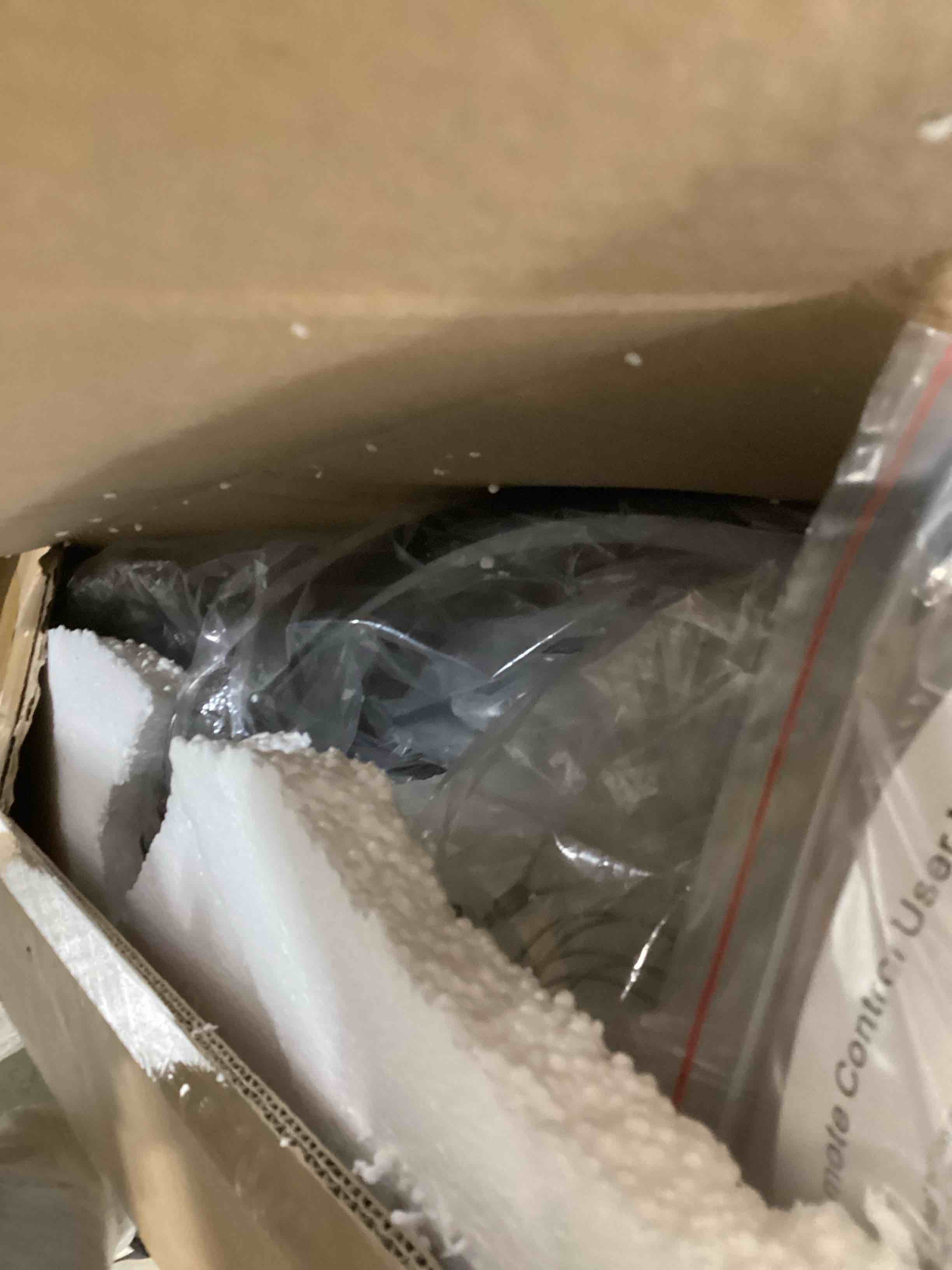 https://s3.amazonaws.com/lotting-images-prod/bidfta/GRA2588771_1750438145107.jpeg