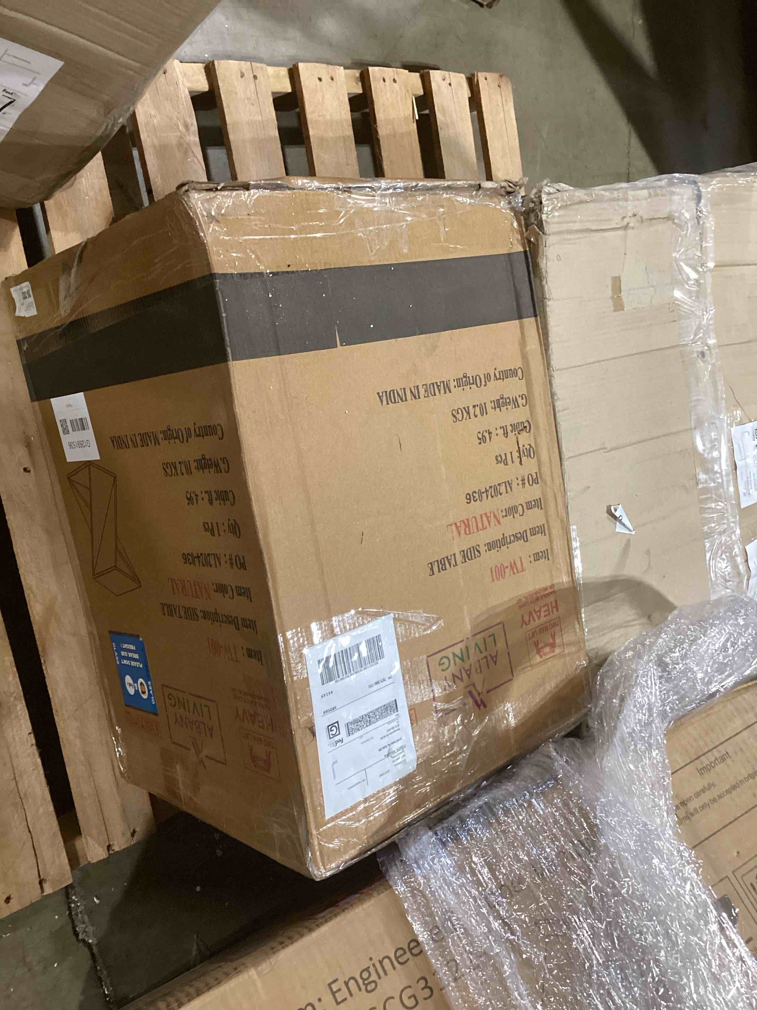 https://s3.amazonaws.com/lotting-images-prod/bidfta/GRA2588946_1750704513353.jpeg