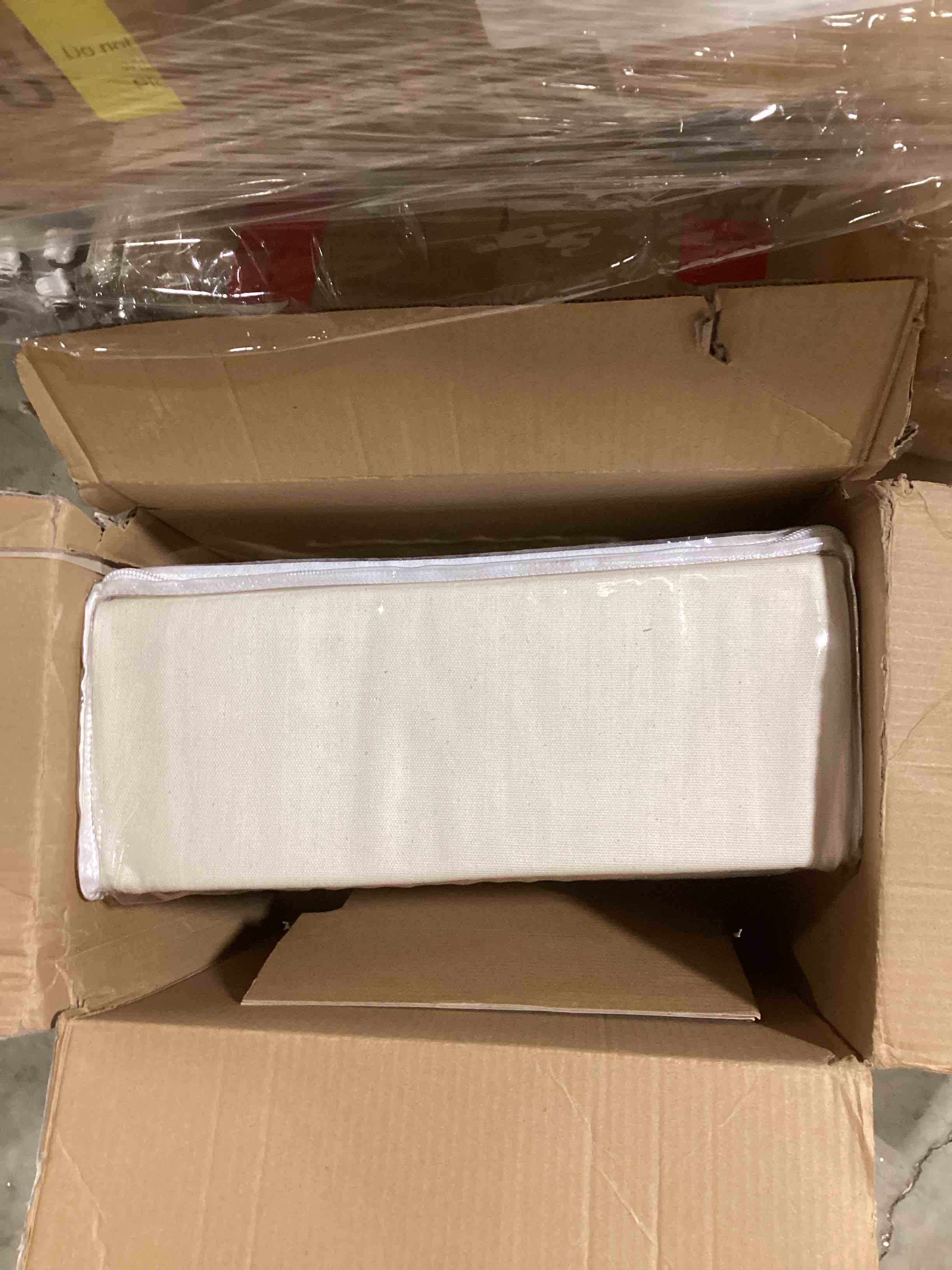 https://s3.amazonaws.com/lotting-images-prod/bidfta/GRA2589086_1750851063208.jpeg