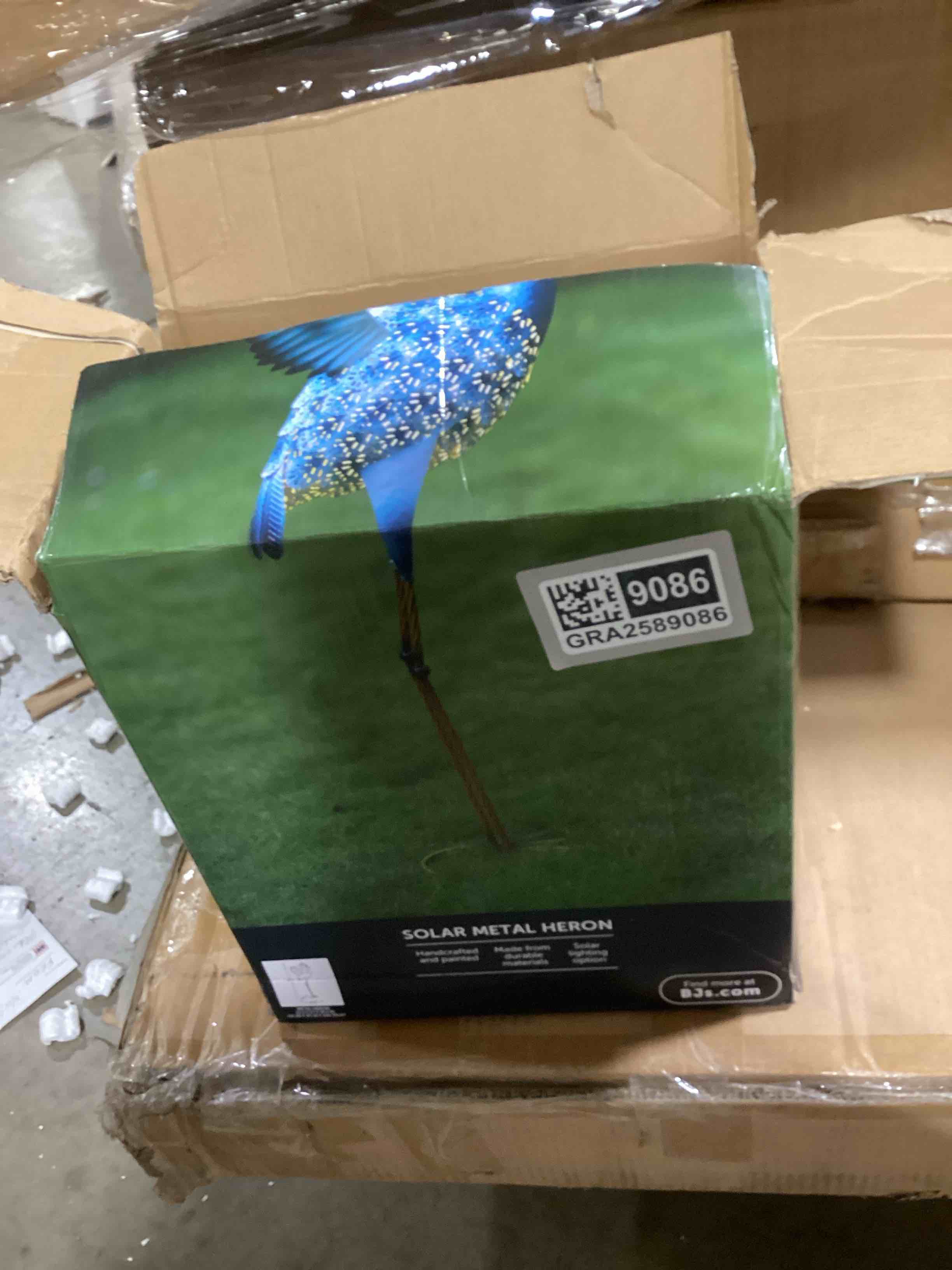 https://s3.amazonaws.com/lotting-images-prod/bidfta/GRA2589086_1750851069687.jpeg