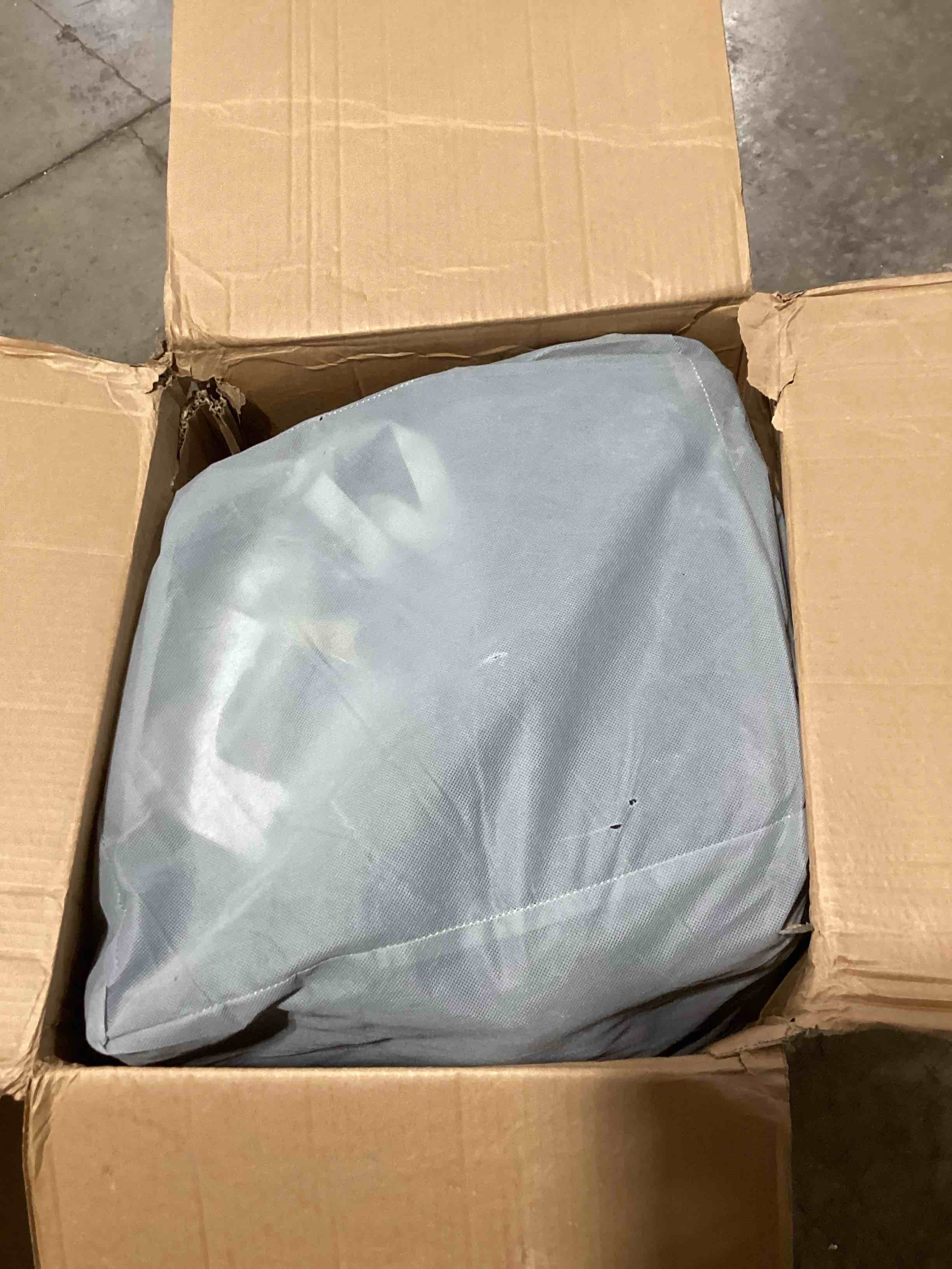 https://s3.amazonaws.com/lotting-images-prod/bidfta/GRA2589088_1750852510287.jpeg