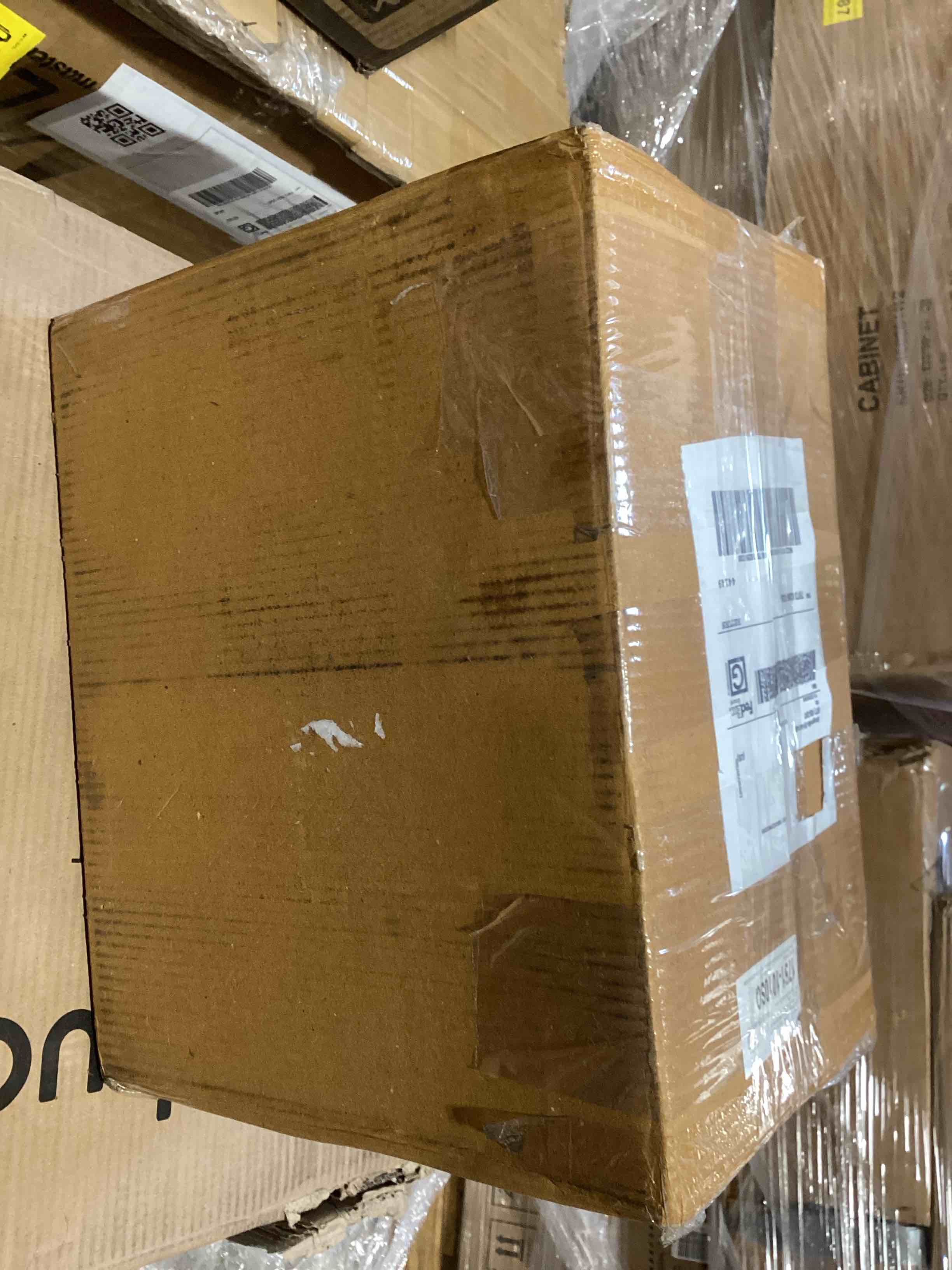 https://s3.amazonaws.com/lotting-images-prod/bidfta/GRA2589221_1750941321587.jpeg