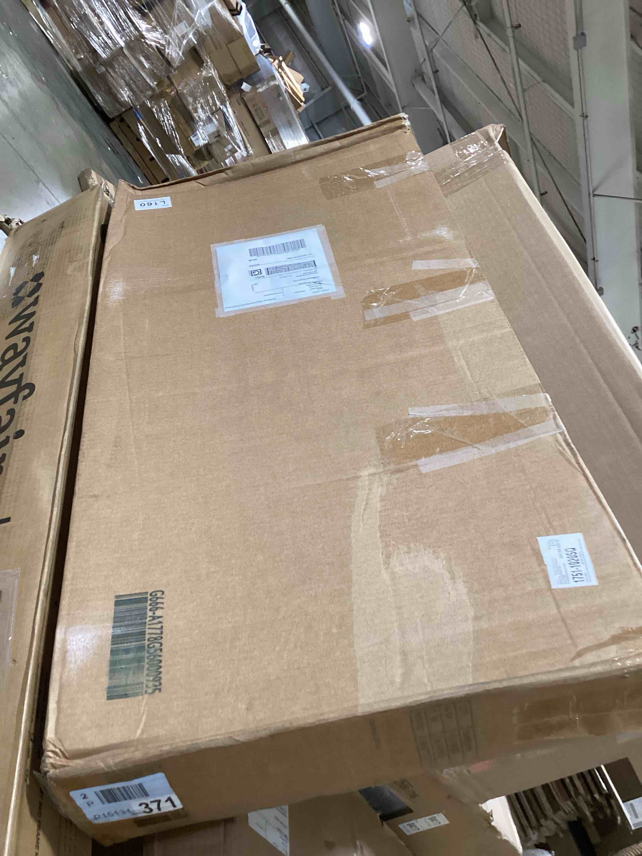 https://s3.amazonaws.com/lotting-images-prod/bidfta/GRA2589345_1751045240481.jpeg