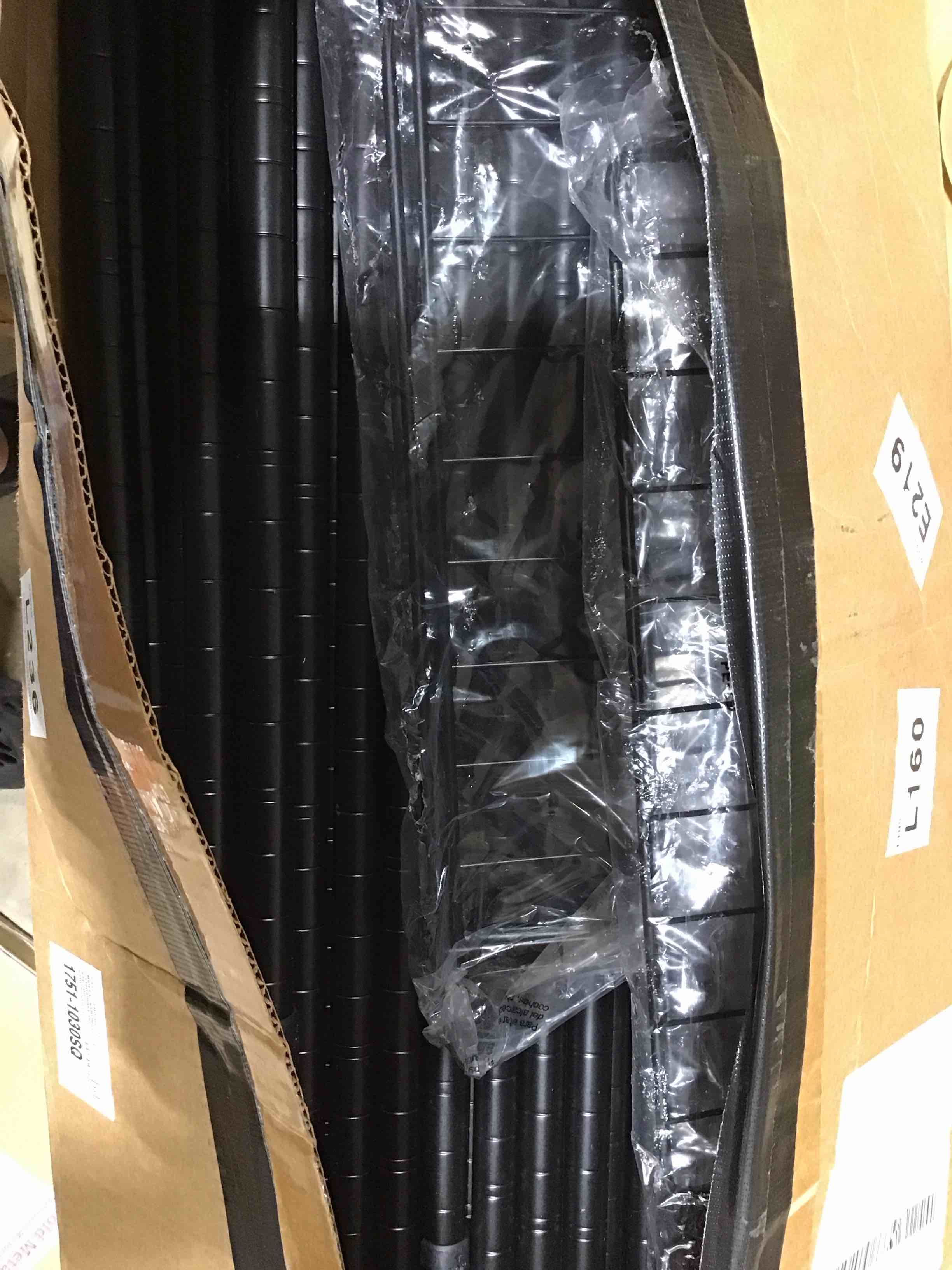 https://s3.amazonaws.com/lotting-images-prod/bidfta/GRA2589423_1751285313796.jpeg