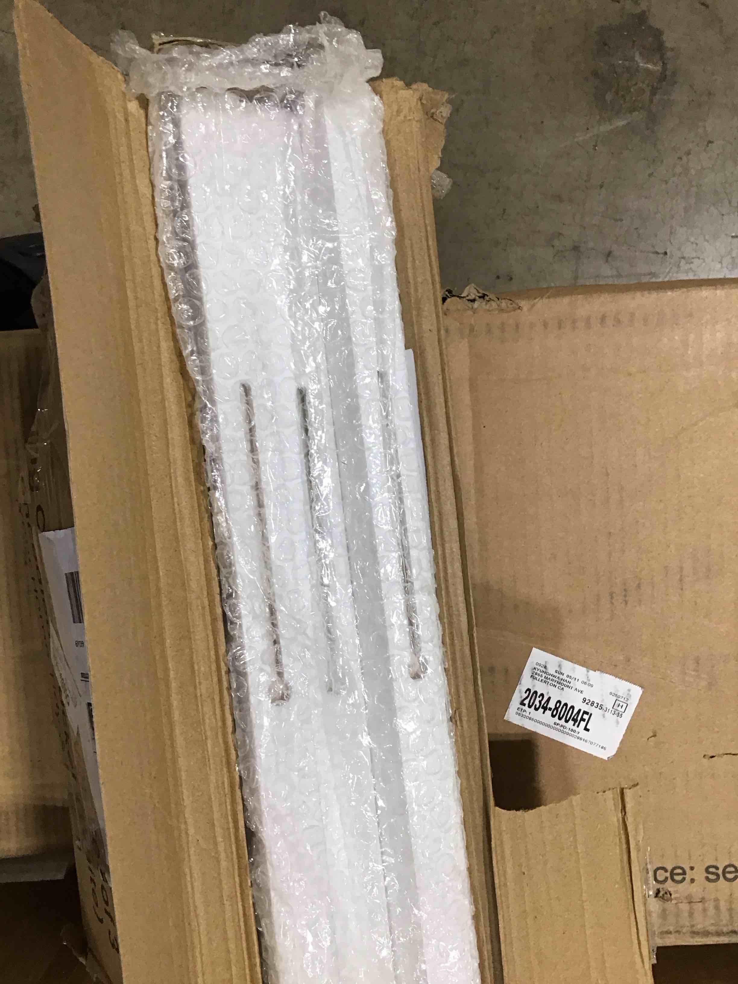 https://s3.amazonaws.com/lotting-images-prod/bidfta/GRA2589439_1751288967765.jpeg