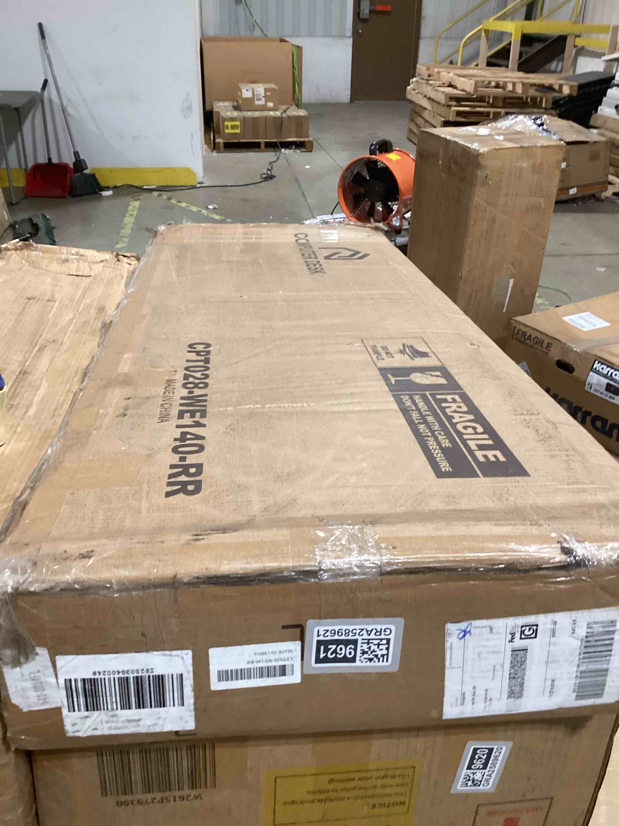 https://s3.amazonaws.com/lotting-images-prod/bidfta/GRA2589621_1751464586445.jpeg