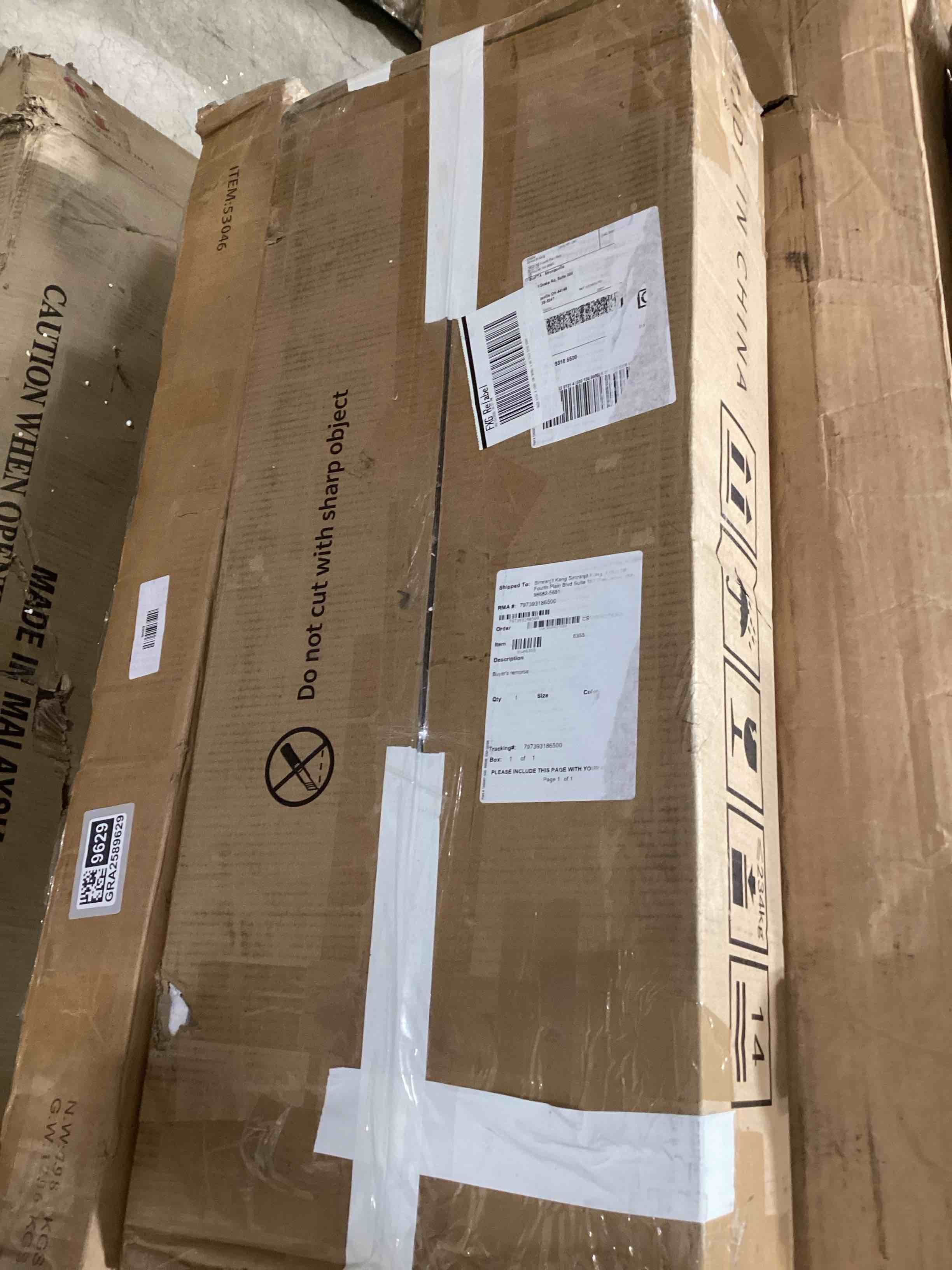 https://s3.amazonaws.com/lotting-images-prod/bidfta/GRA2589630_1751463909651.jpeg