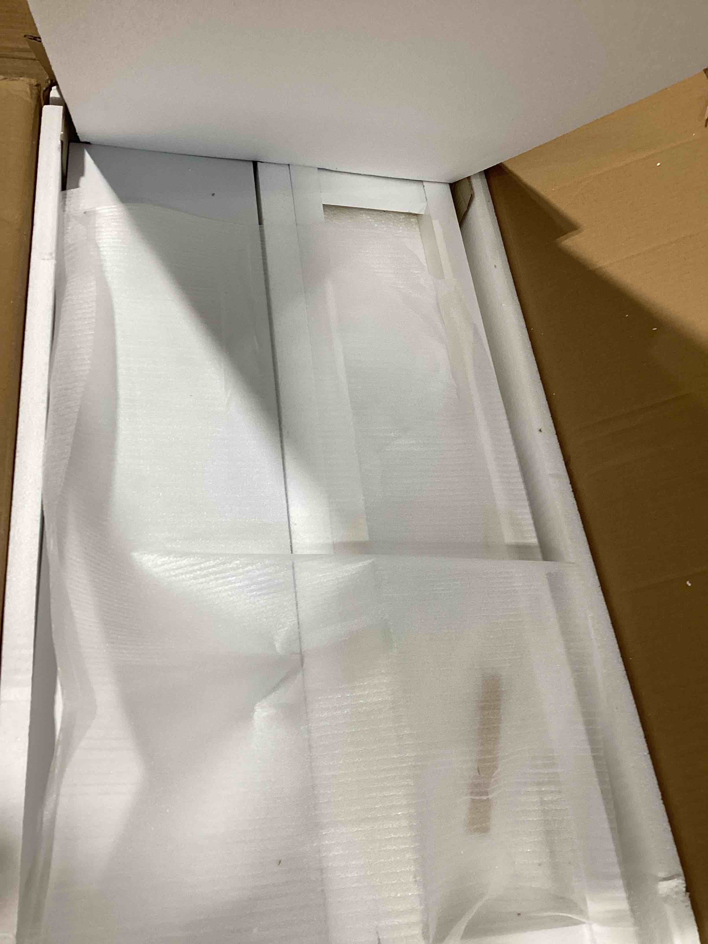 https://s3.amazonaws.com/lotting-images-prod/bidfta/GRA2589685_1751482896585.jpeg