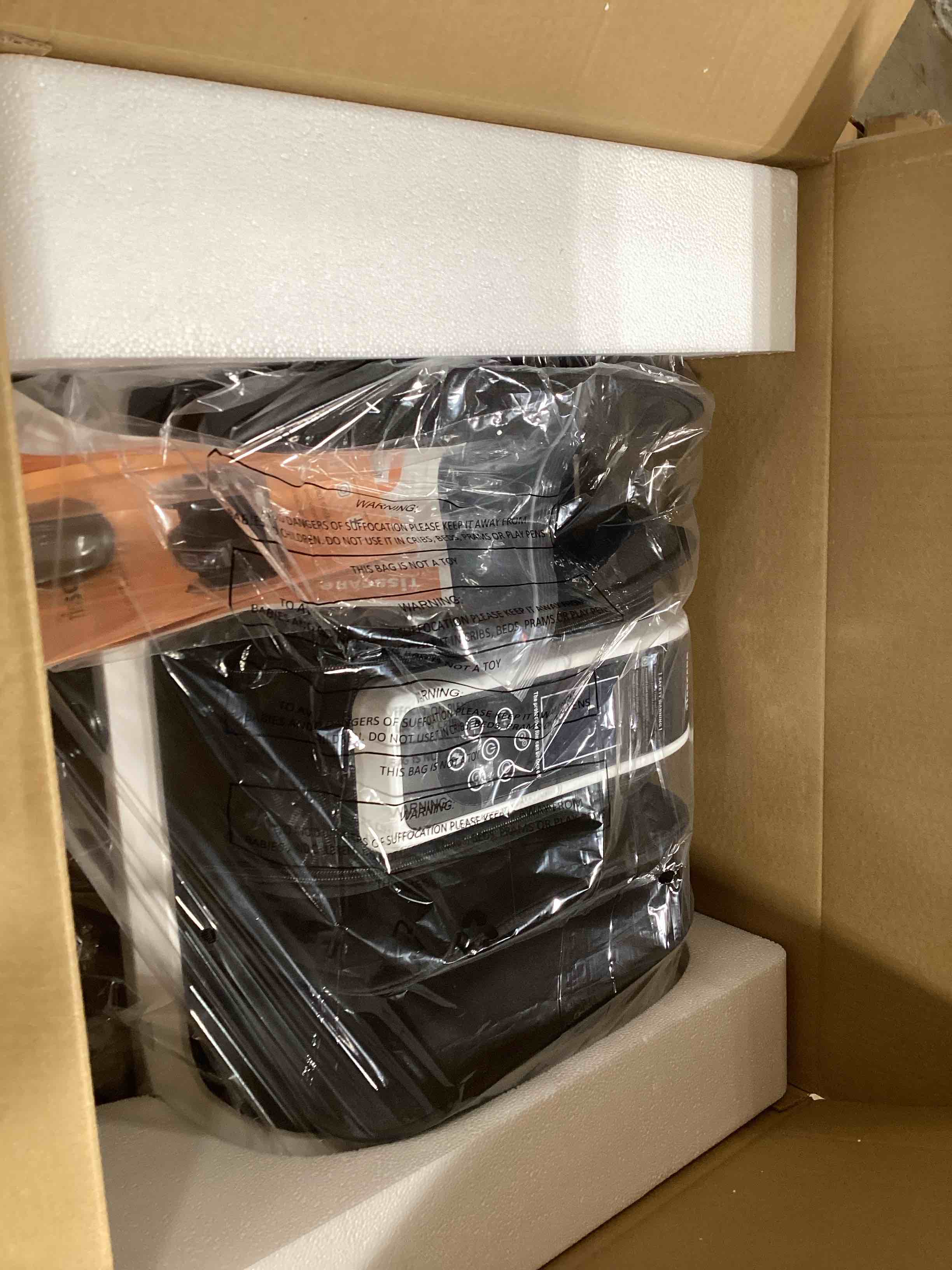 https://s3.amazonaws.com/lotting-images-prod/bidfta/GRA2589791_1751914585123.jpeg
