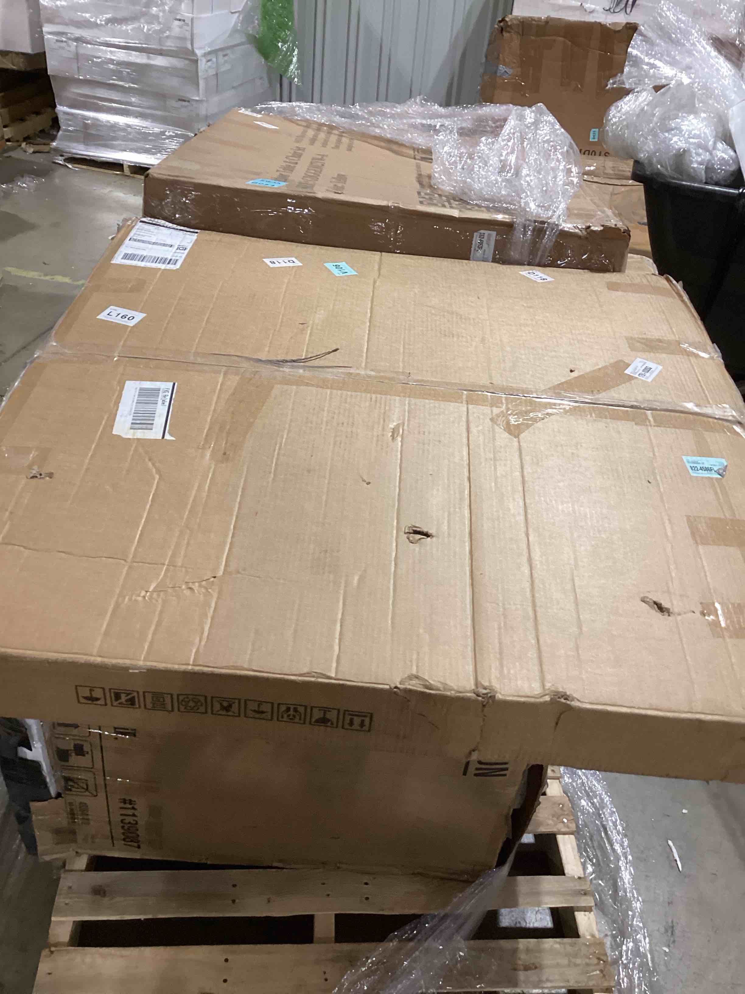 https://s3.amazonaws.com/lotting-images-prod/bidfta/GRA2589898_1751981346168.jpeg
