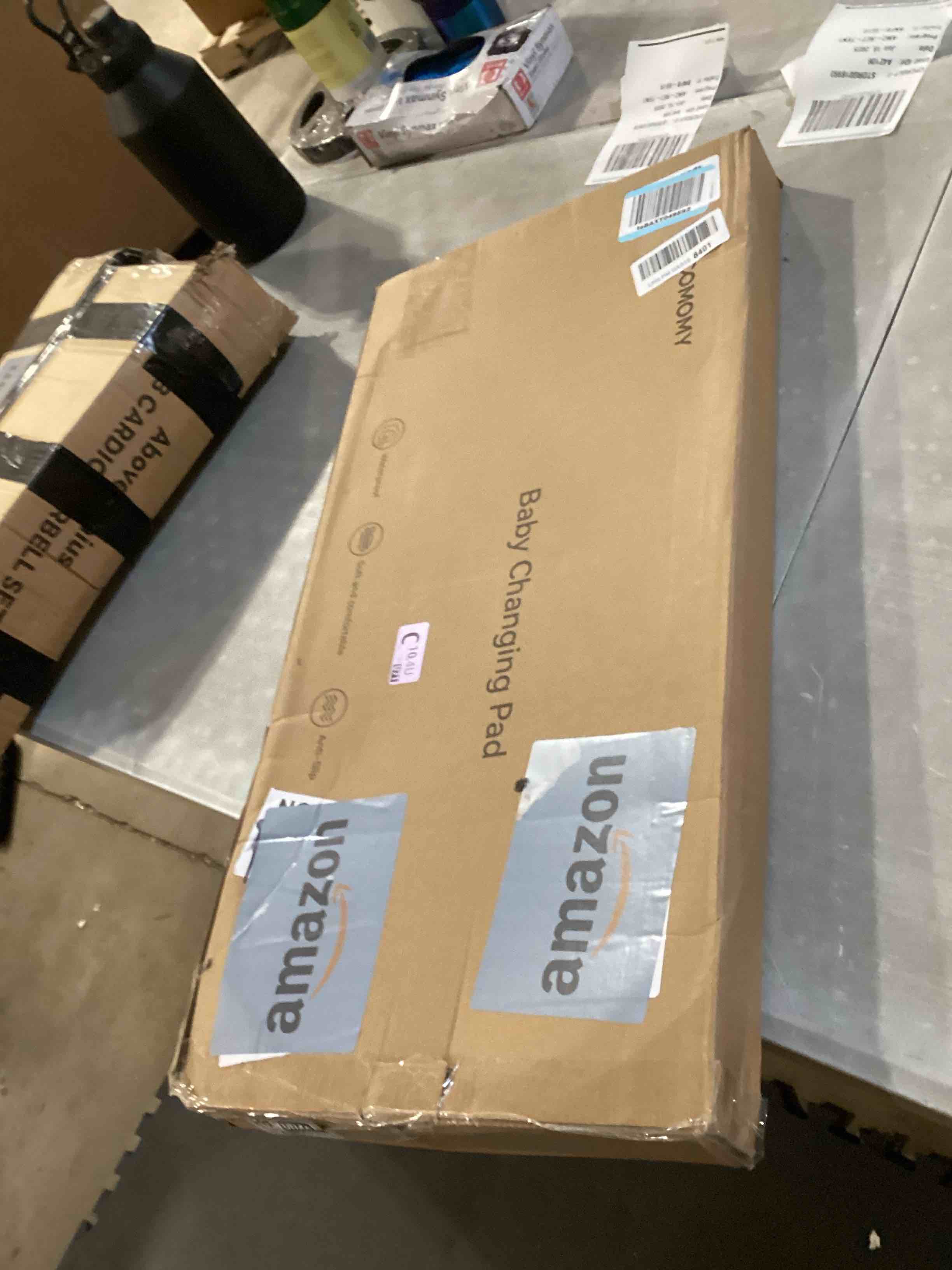 https://s3.amazonaws.com/lotting-images-prod/bidfta/GRA2590040_1750680161228.jpeg