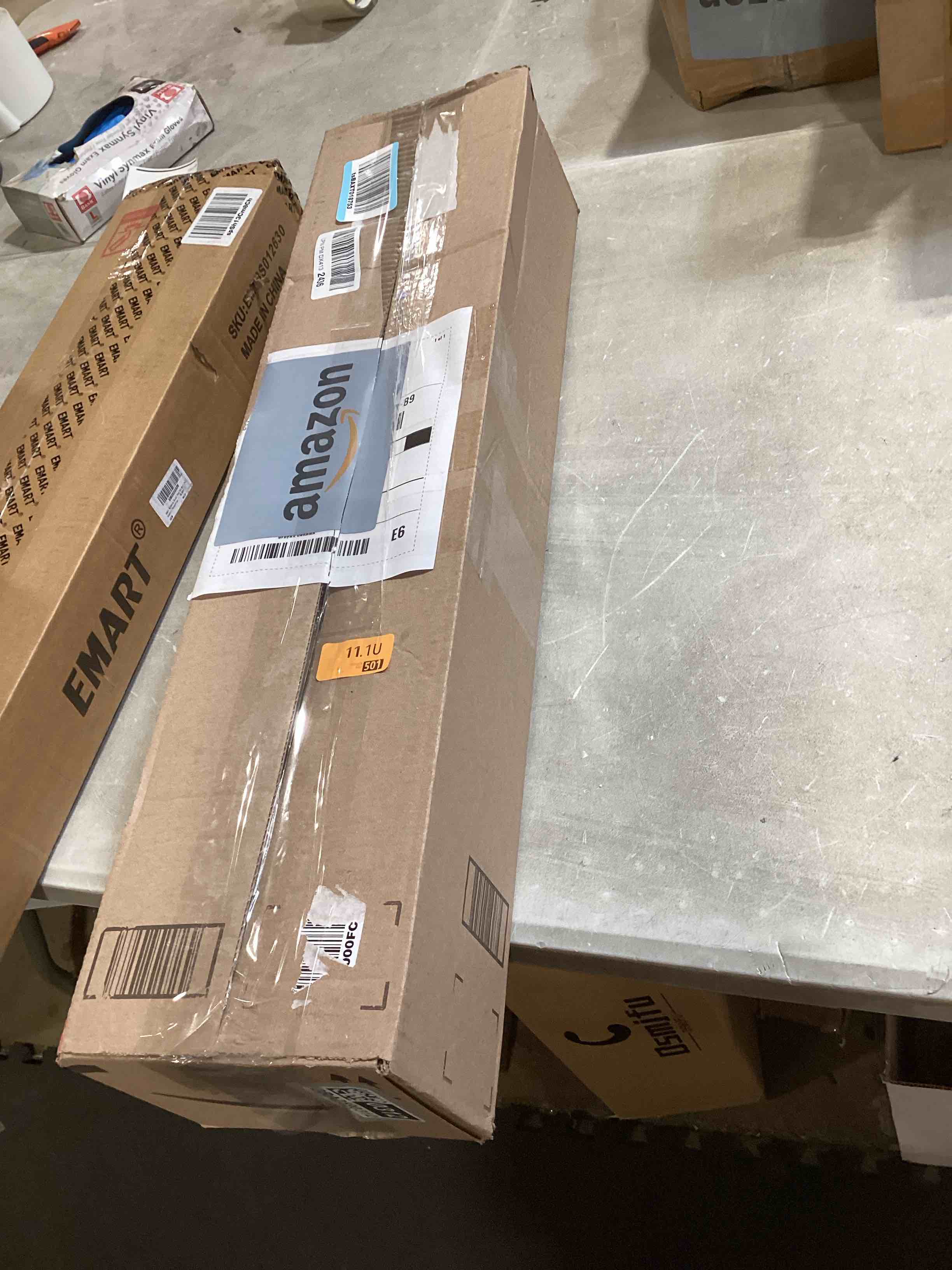 https://s3.amazonaws.com/lotting-images-prod/bidfta/GRA2590312_1750773001932.jpeg