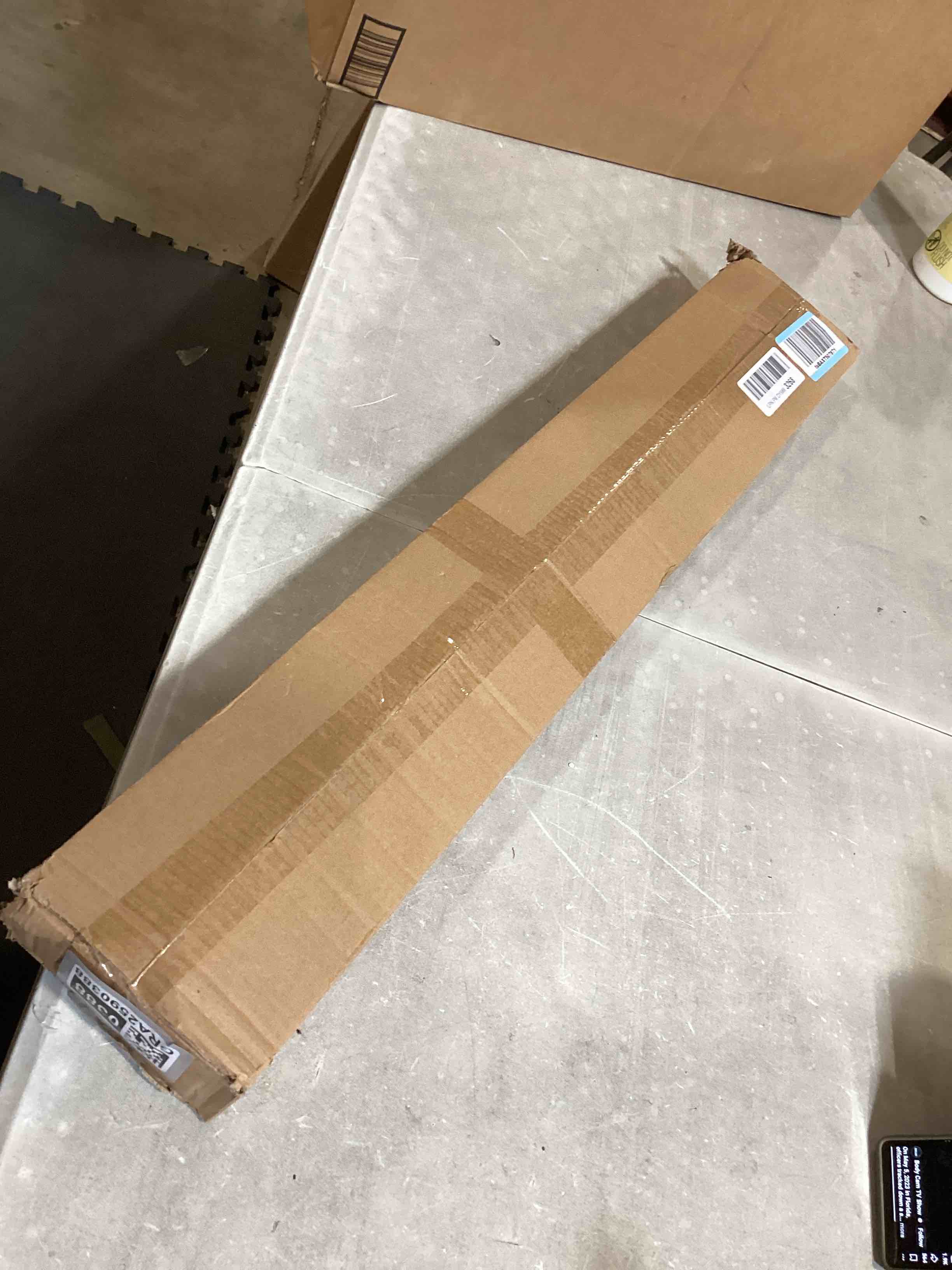 https://s3.amazonaws.com/lotting-images-prod/bidfta/GRA2590388_1750782194605.jpeg
